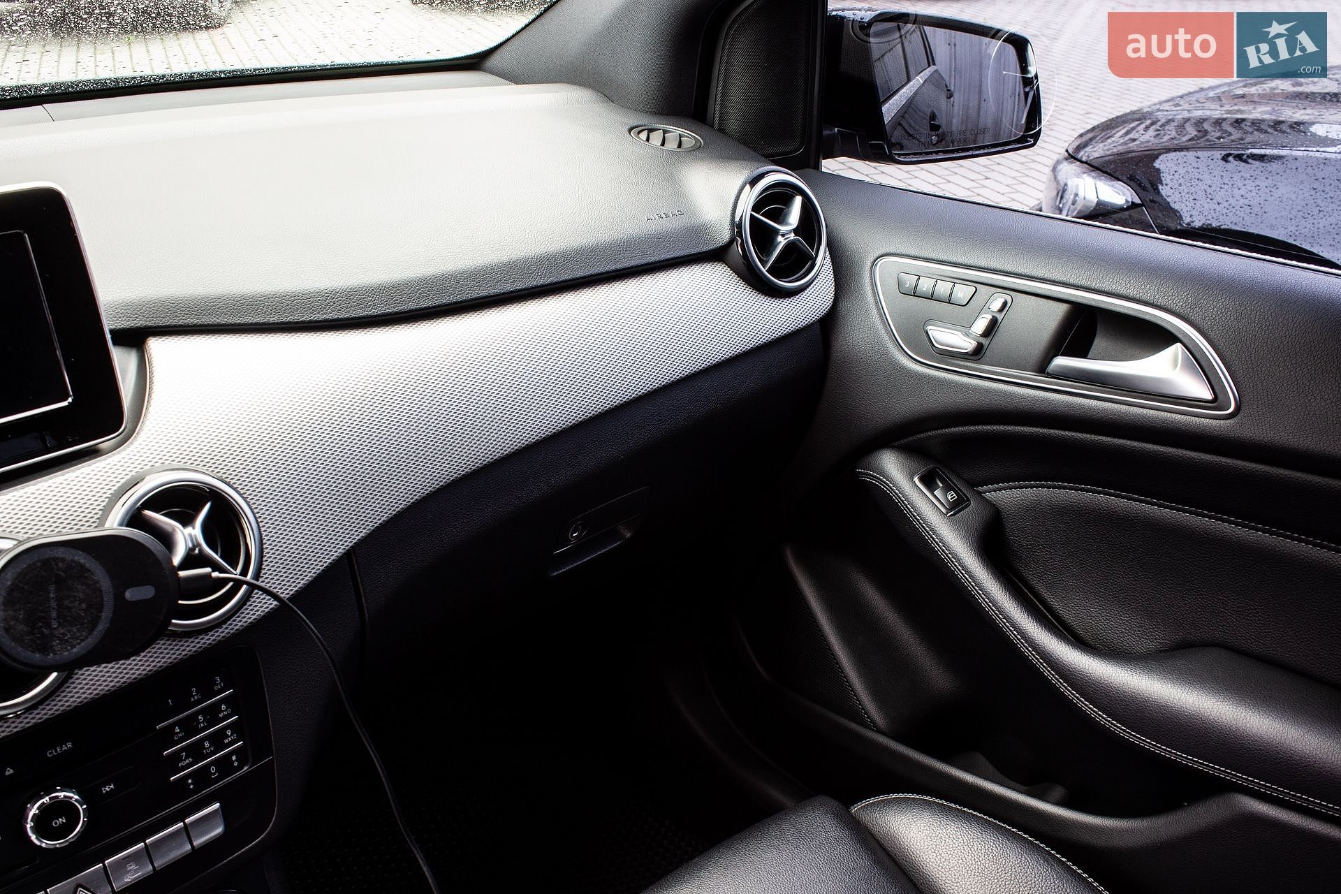 Mercedes-Benz B-Class 2017 VIN WDDVP9AB4HJ016039 фото оголошення 38 з 66