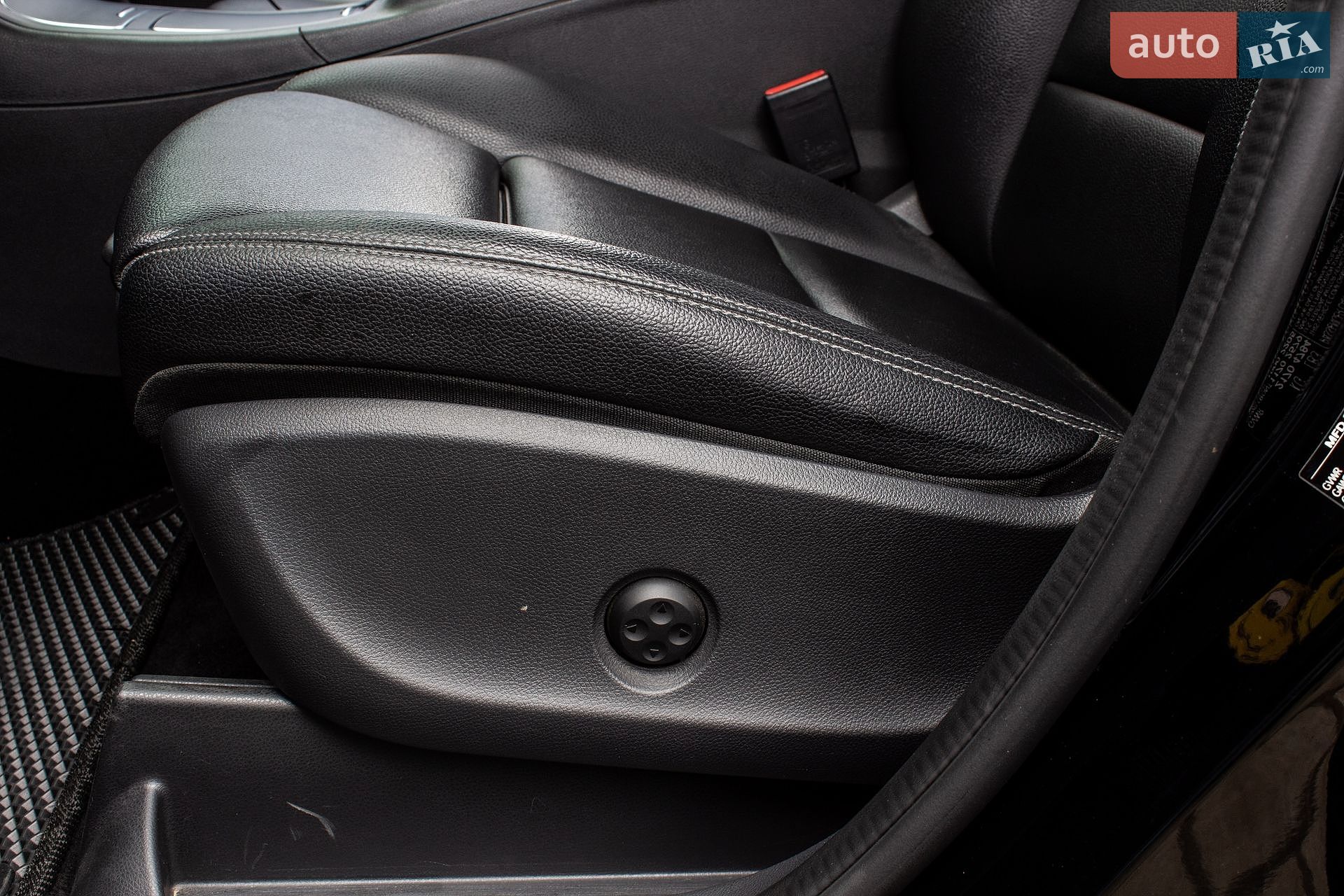 Mercedes-Benz B-Class 2017 VIN WDDVP9AB4HJ016039 фото оголошення 40 з 66