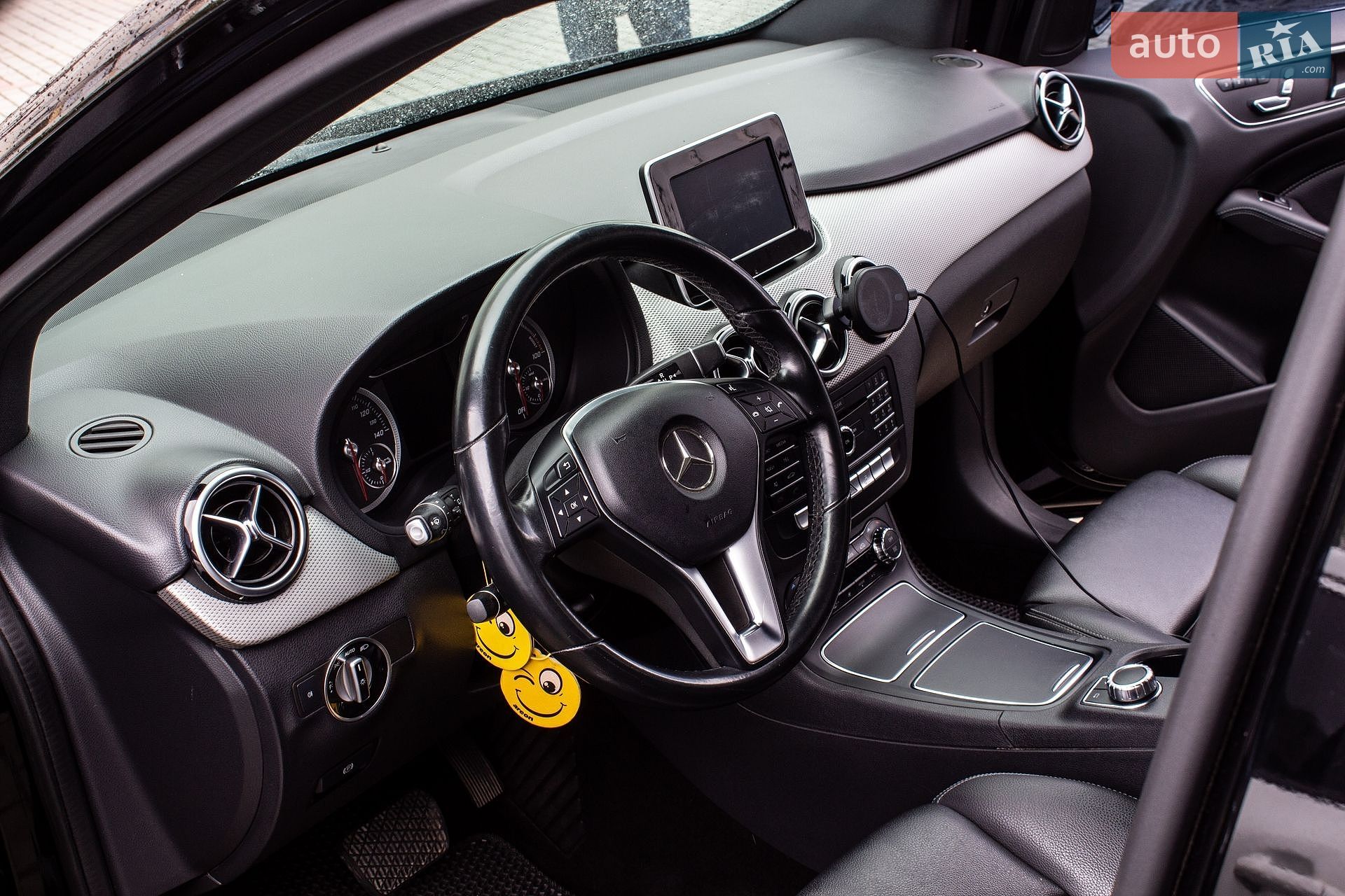 Mercedes-Benz B-Class 2017 VIN WDDVP9AB4HJ016039 фото оголошення 41 з 66