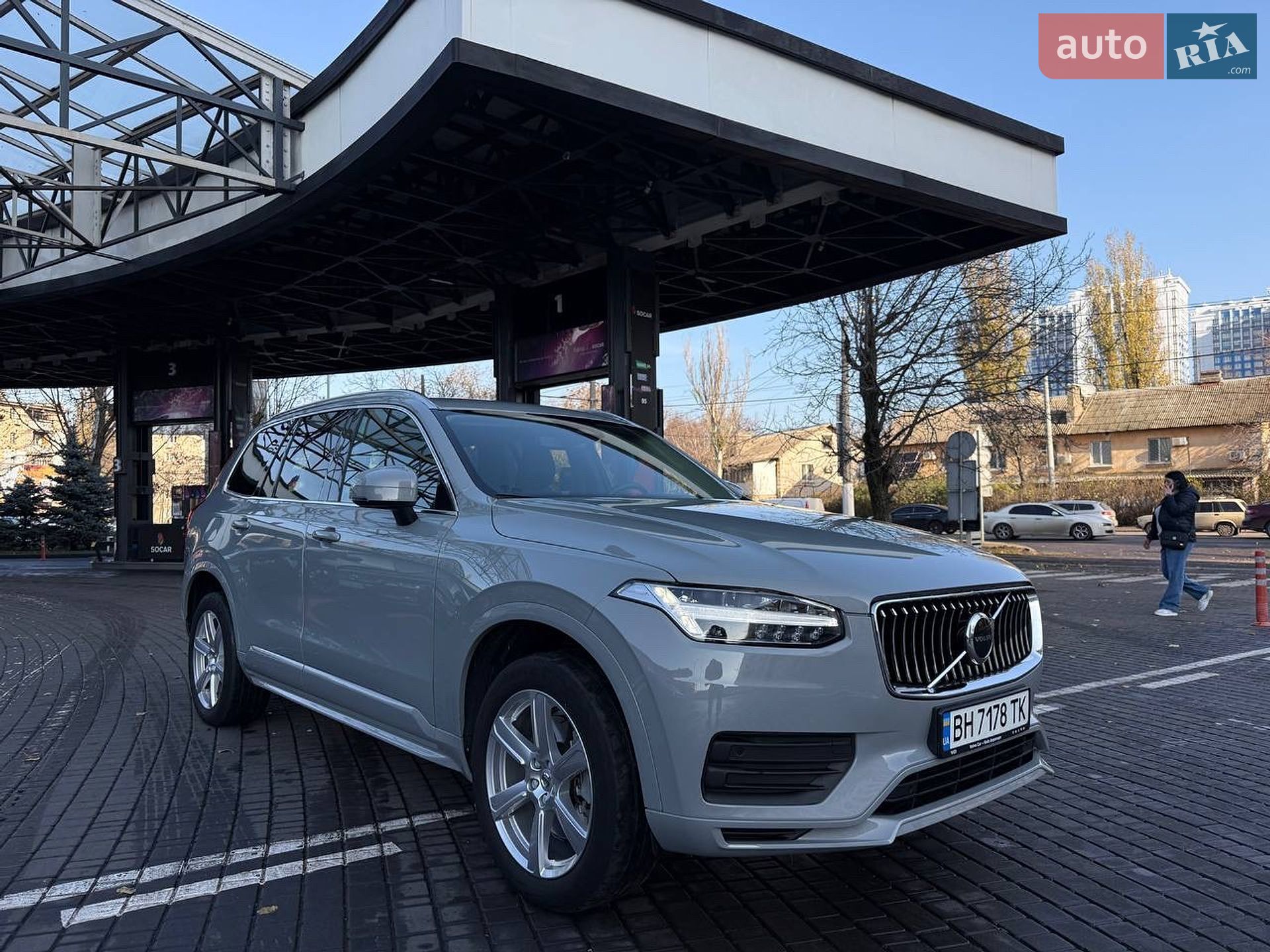 Volvo XC90 2024 VIN YV1LFM1V5S1310150 фото оголошення 3 з 39
