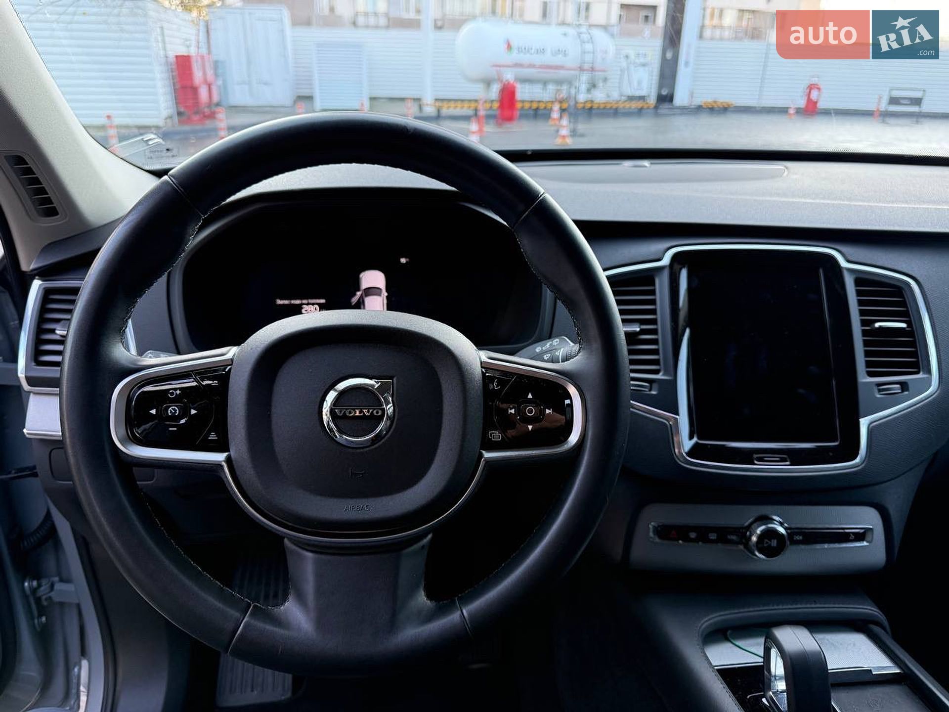 Volvo XC90 2024 VIN YV1LFM1V5S1310150 фото оголошення 23 з 39