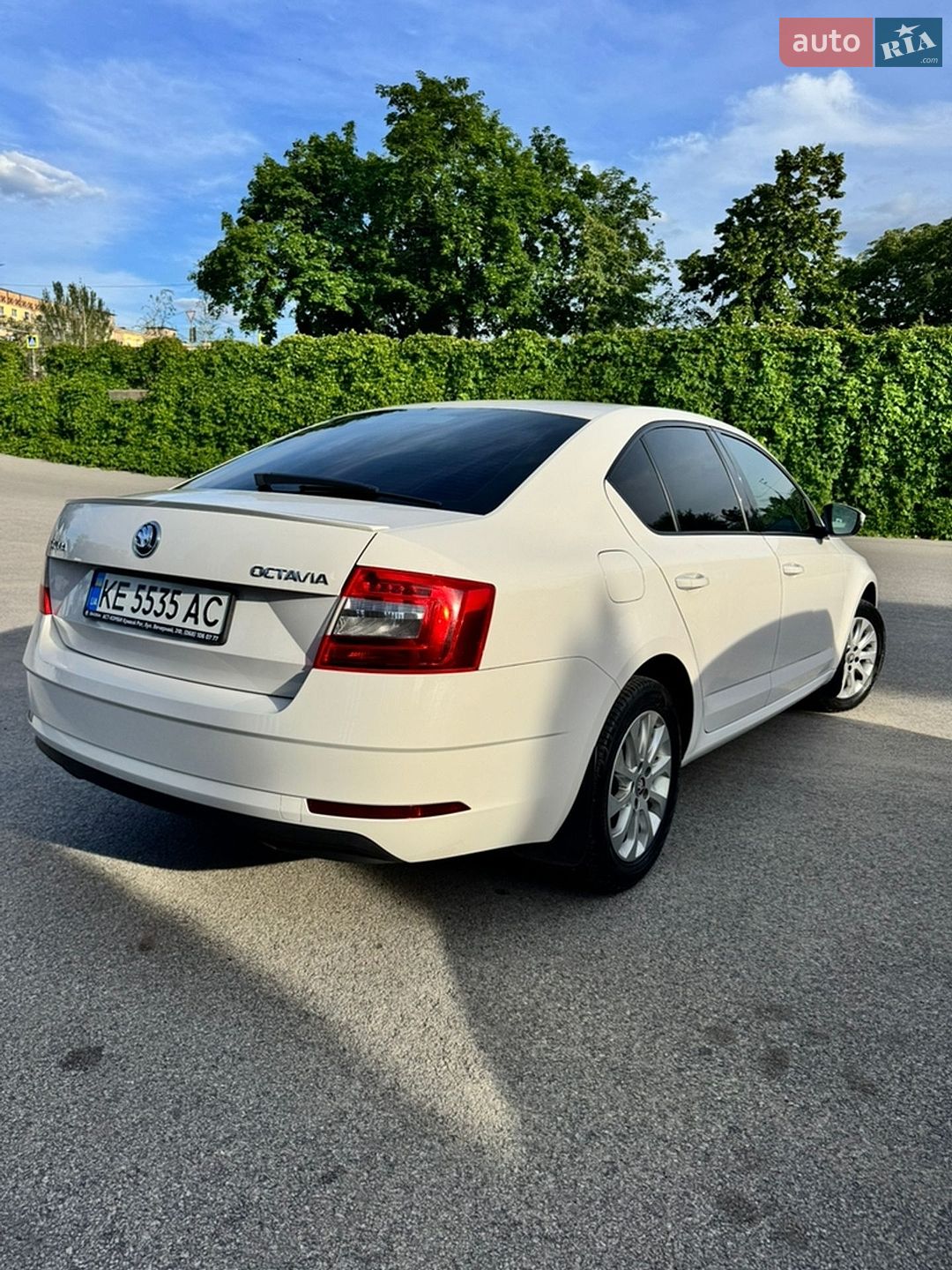 Skoda Octavia 2018 VIN TMBAC2NE2JB008666 фото оголошення 9 з 24