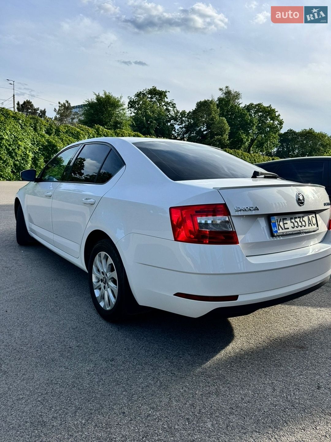 Skoda Octavia 2018 VIN TMBAC2NE2JB008666 фото оголошення 17 з 24