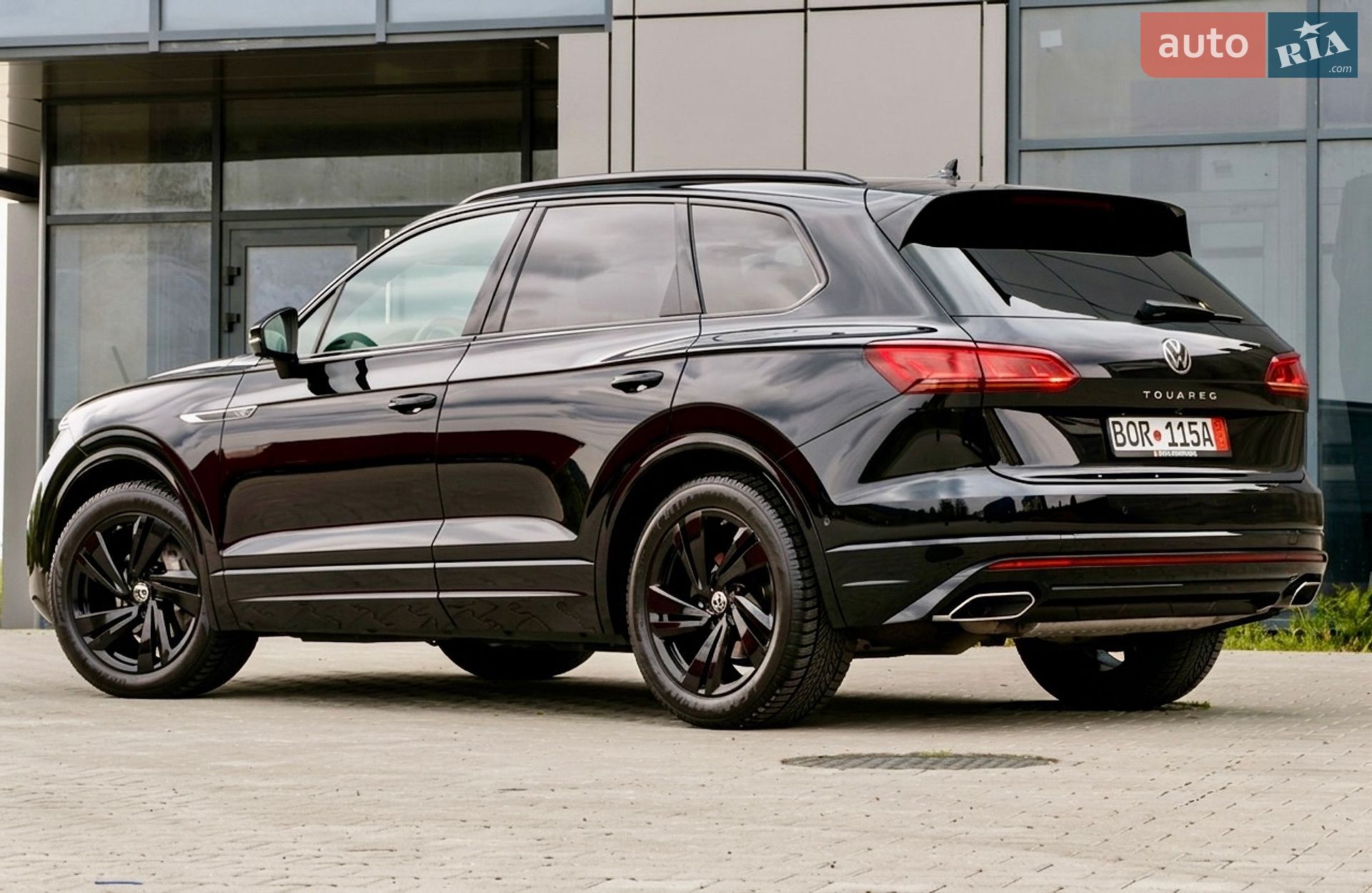 Volkswagen Touareg 2022 VIN WVGZZZCRZND017354 фото оголошення 4 з 76