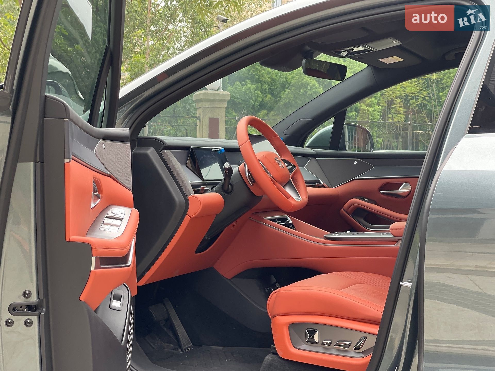 BYD Tang L 2025 VIN LGXCD4C41S0264454 фото оголошення 7 з 8