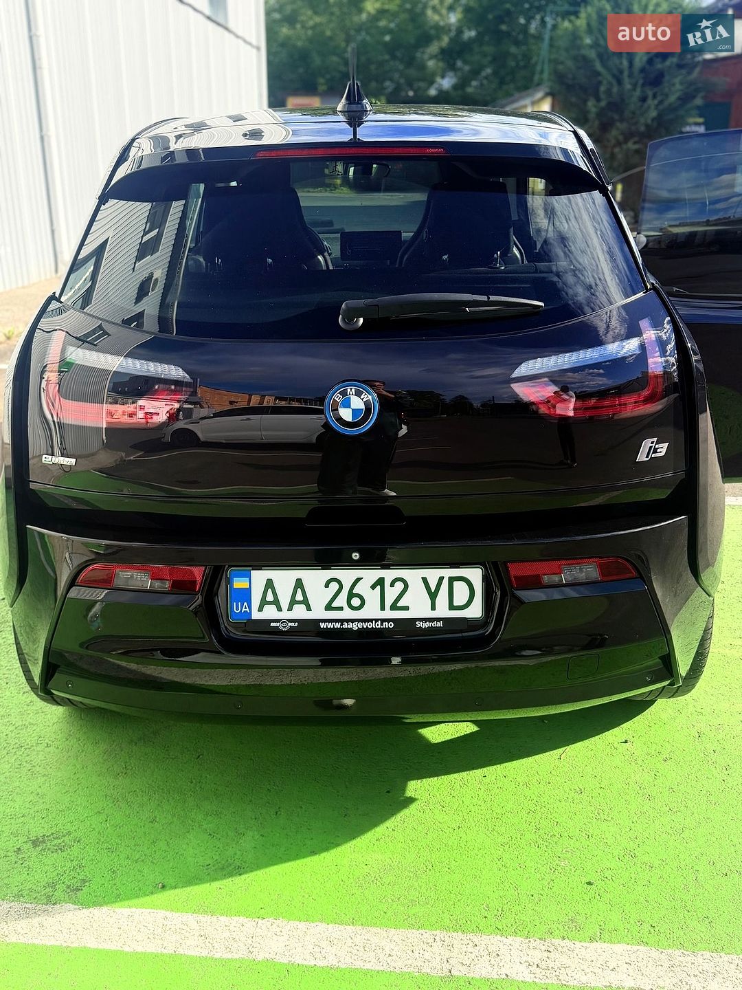 BMW I3 2017 VIN WBY1Z6100H7A09846 фото оголошення 23 з 70
