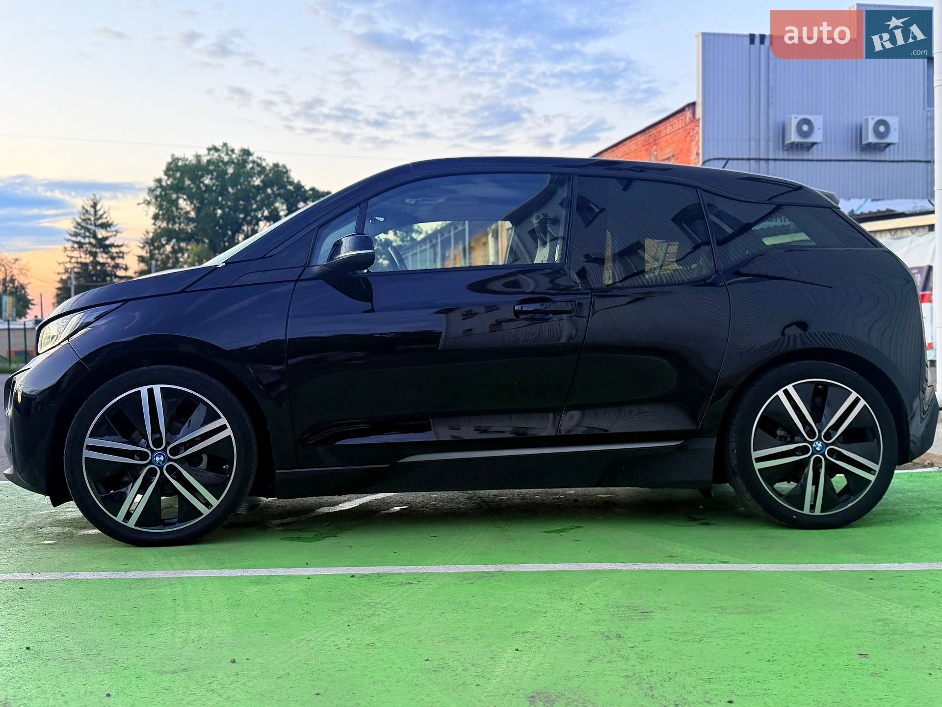 BMW I3 2017 VIN WBY1Z6100H7A09846 фото оголошення 38 з 70