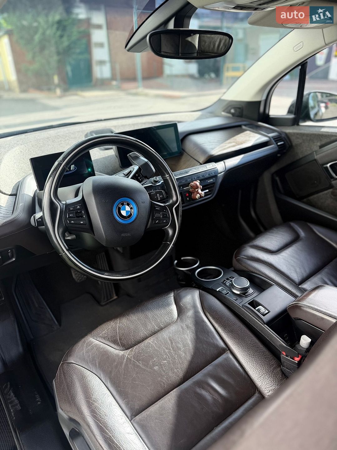 BMW I3 2017 VIN WBY1Z6100H7A09846 фото оголошення 56 з 70