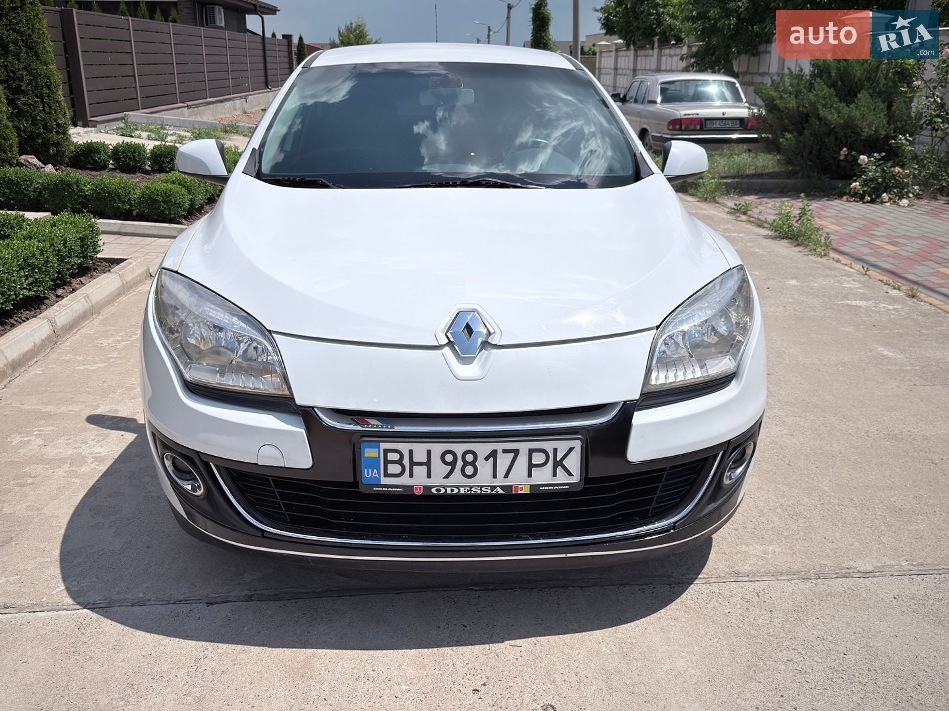 Renault Megane 2013 VIN VF1BZAL0E49443986 фото оголошення 2 з 12