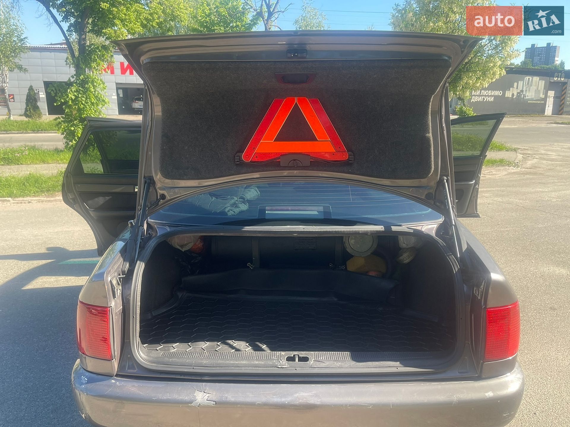 Audi A6 1996 VIN WAUZZZ4AZTN087956 фото оголошення 16 з 18