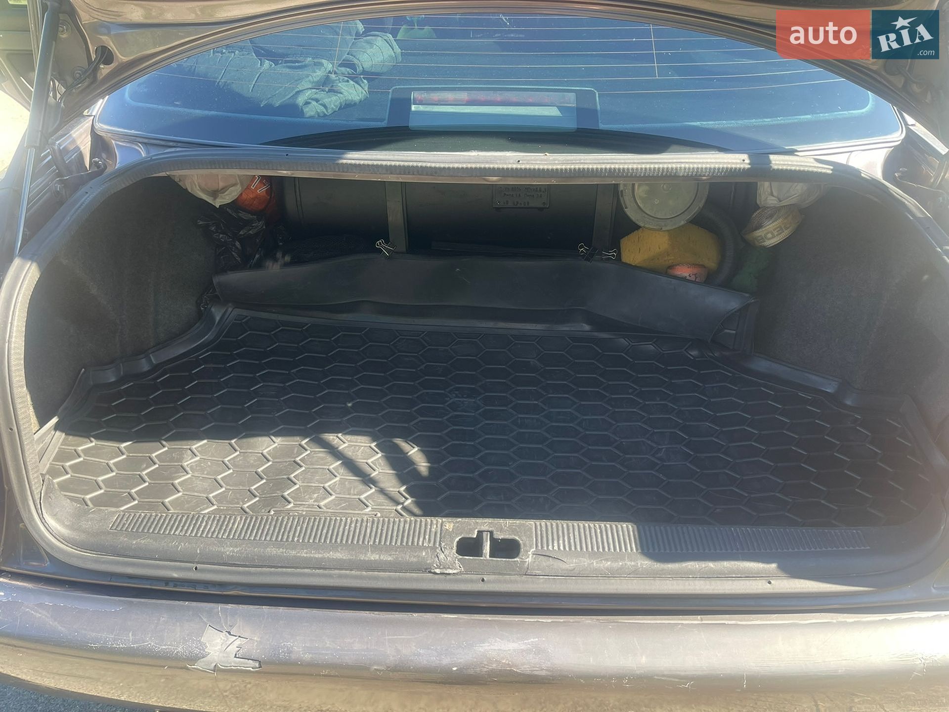 Audi A6 1996 VIN WAUZZZ4AZTN087956 фото оголошення 17 з 18