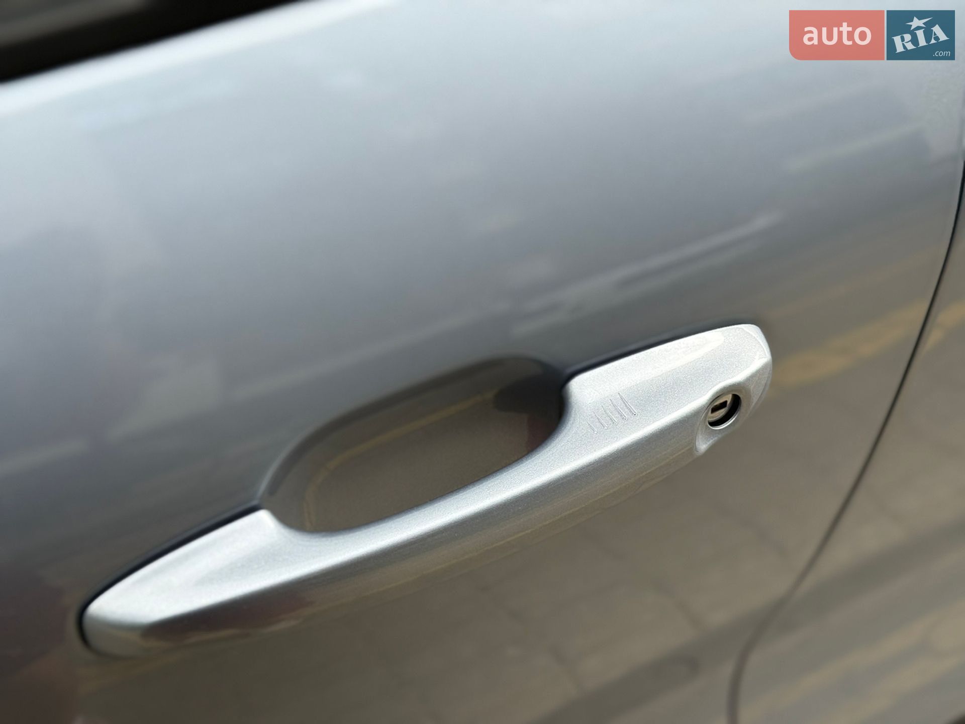 Ford Escape 2022 VIN 1FMCU0G64NUB82924 фото оголошення 15 з 31