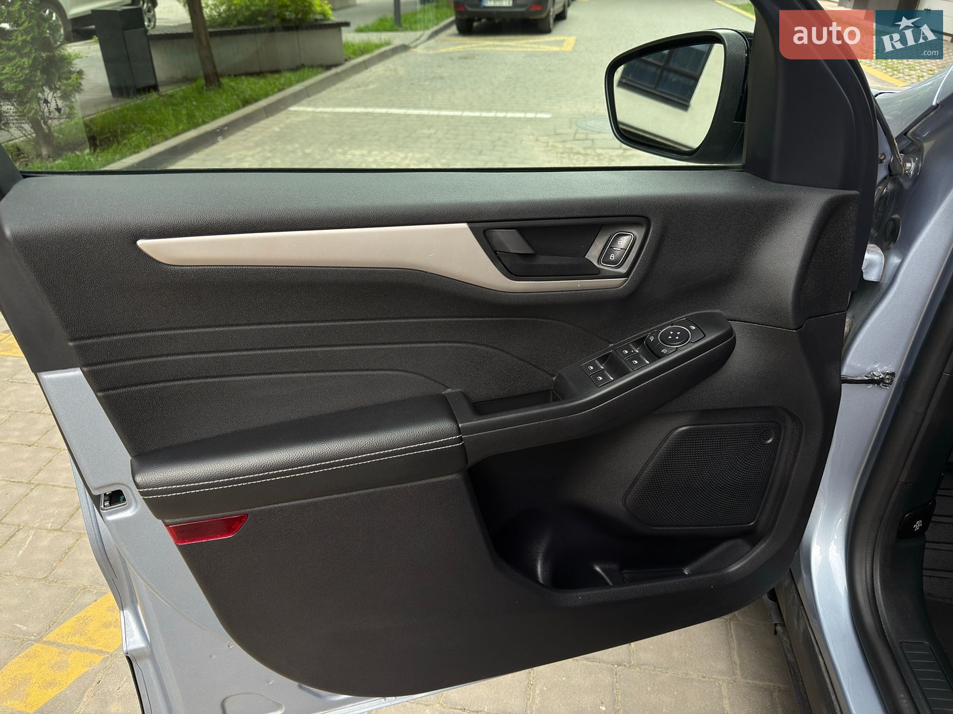 Ford Escape 2022 VIN 1FMCU0G64NUB82924 фото оголошення 20 з 31
