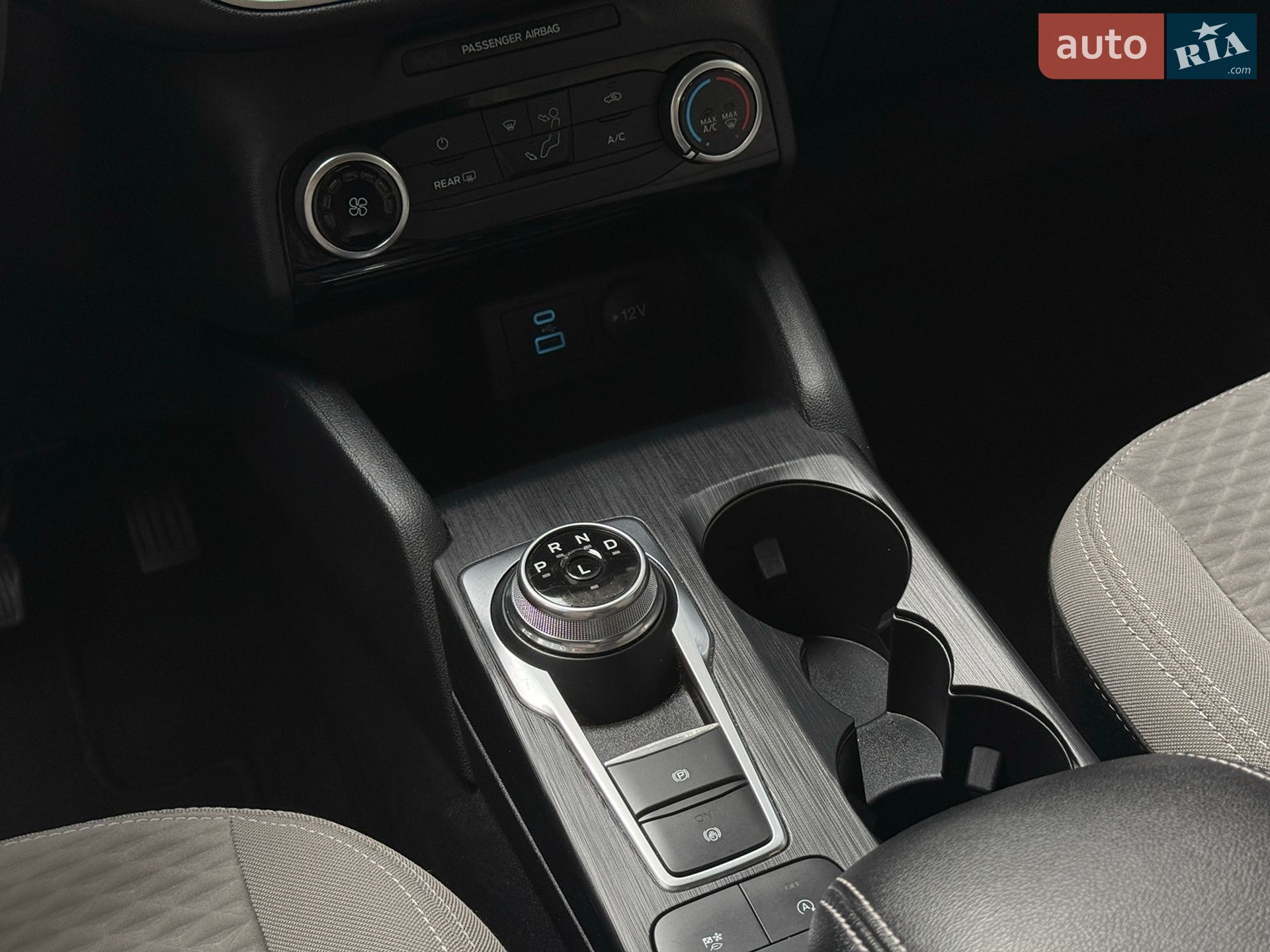 Ford Escape 2022 VIN 1FMCU0G64NUB82924 фото оголошення 27 з 31
