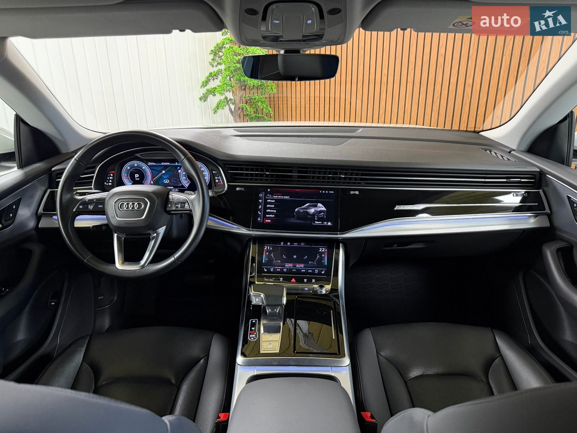 Audi Q8 2020 VIN WAUZZZF10MD012629 фото оголошення 40 з 54