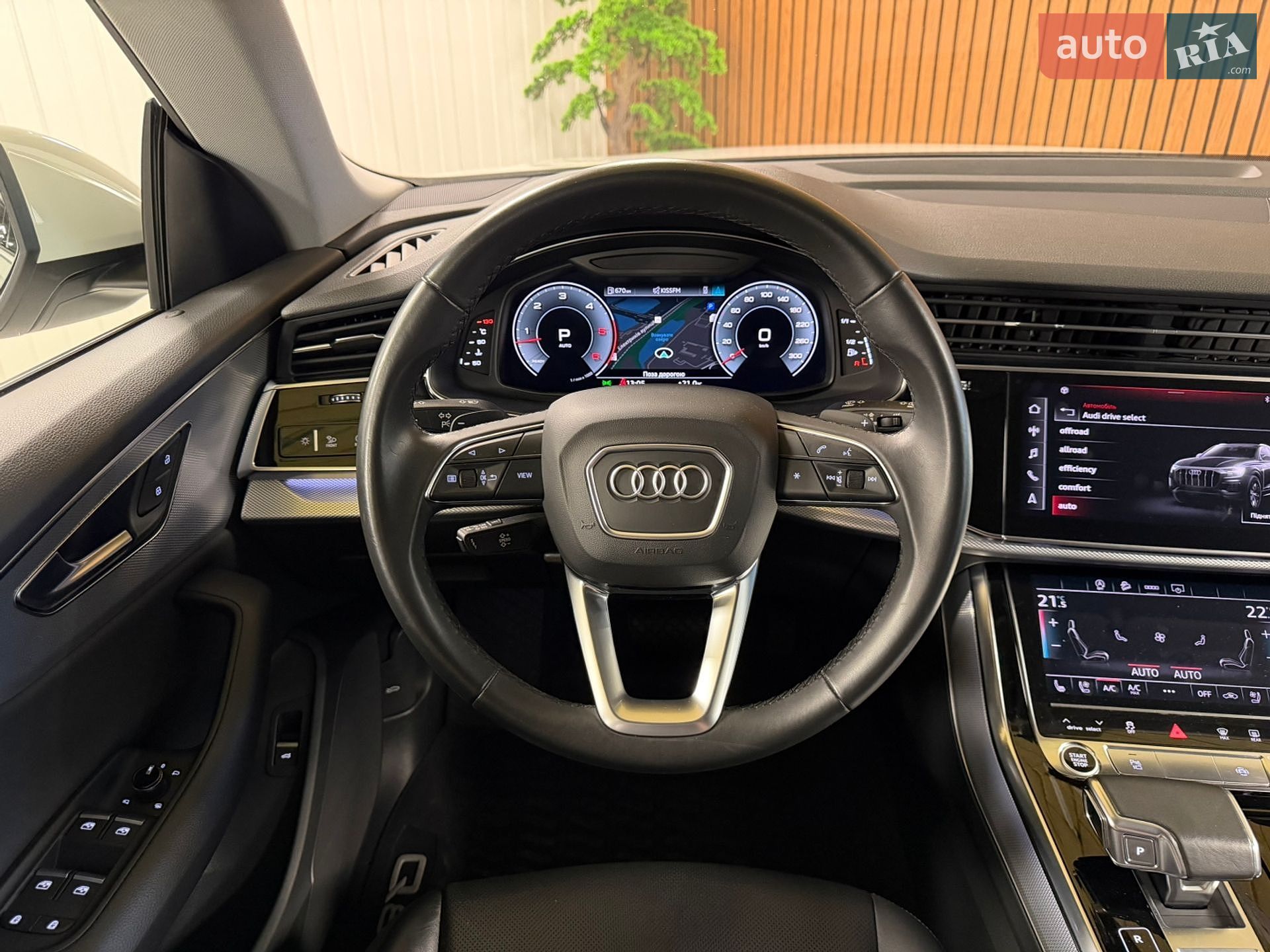 Audi Q8 2020 VIN WAUZZZF10MD012629 фото оголошення 50 з 54