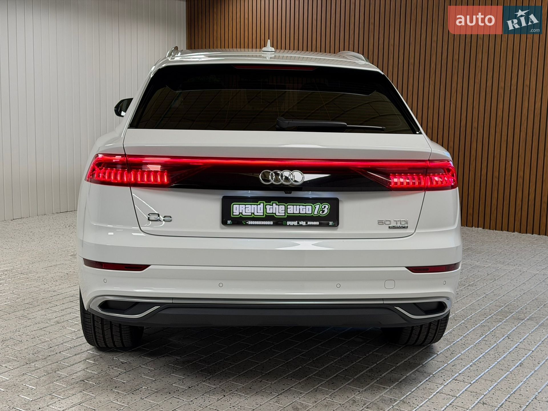 Audi Q8 2020 VIN WAUZZZF10MD012629 фото оголошення 51 з 54