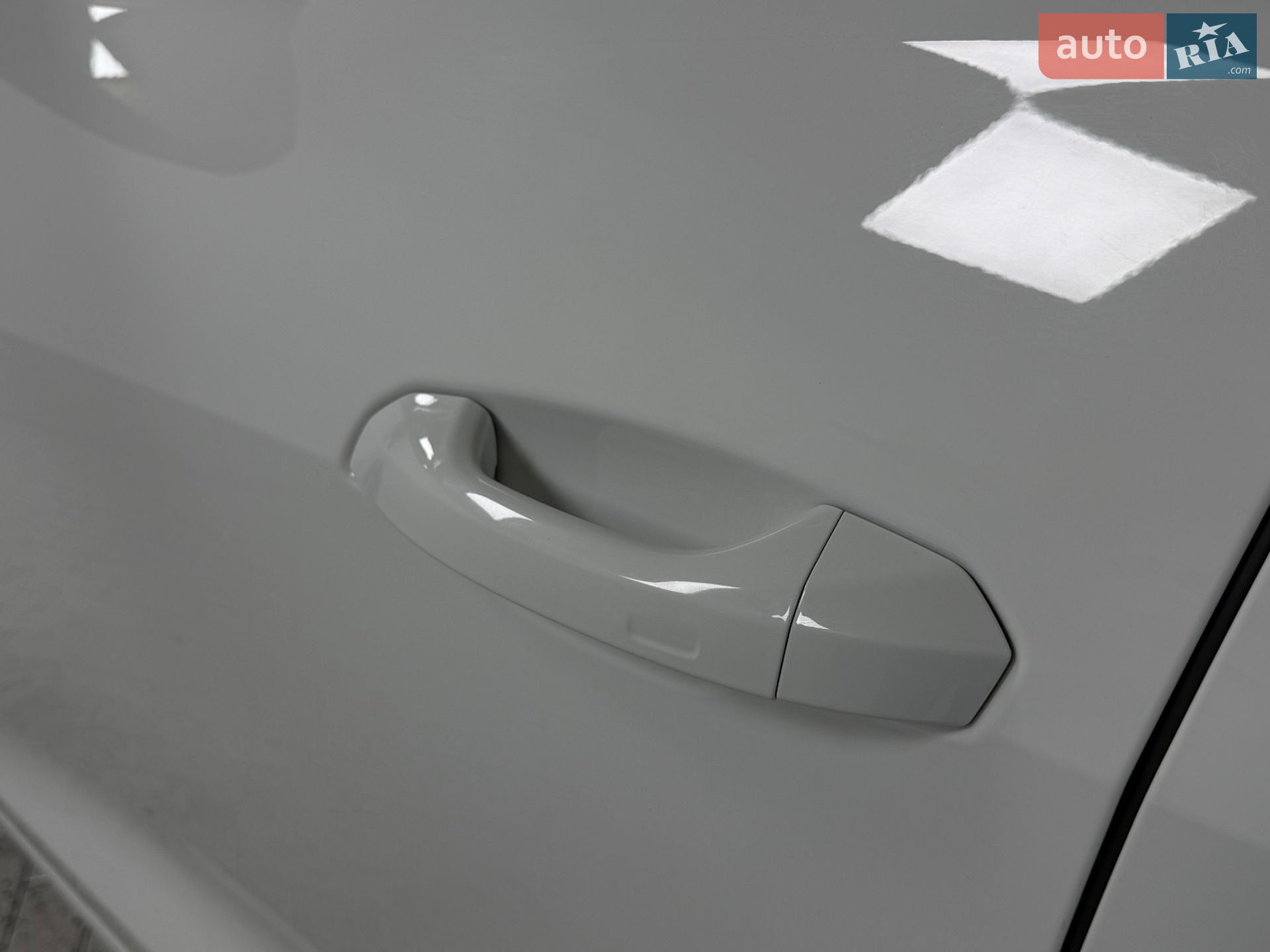 Audi Q8 2020 VIN WAUZZZF10MD012629 фото оголошення 53 з 54