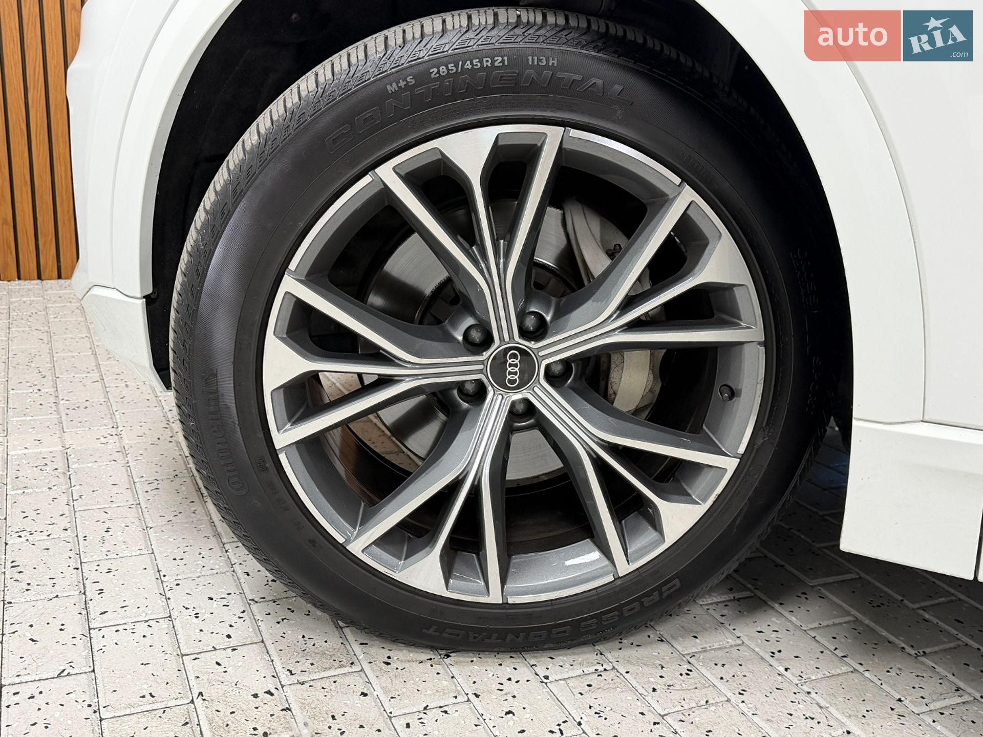 Audi Q8 2020 VIN WAUZZZF10MD012629 фото оголошення 54 з 54