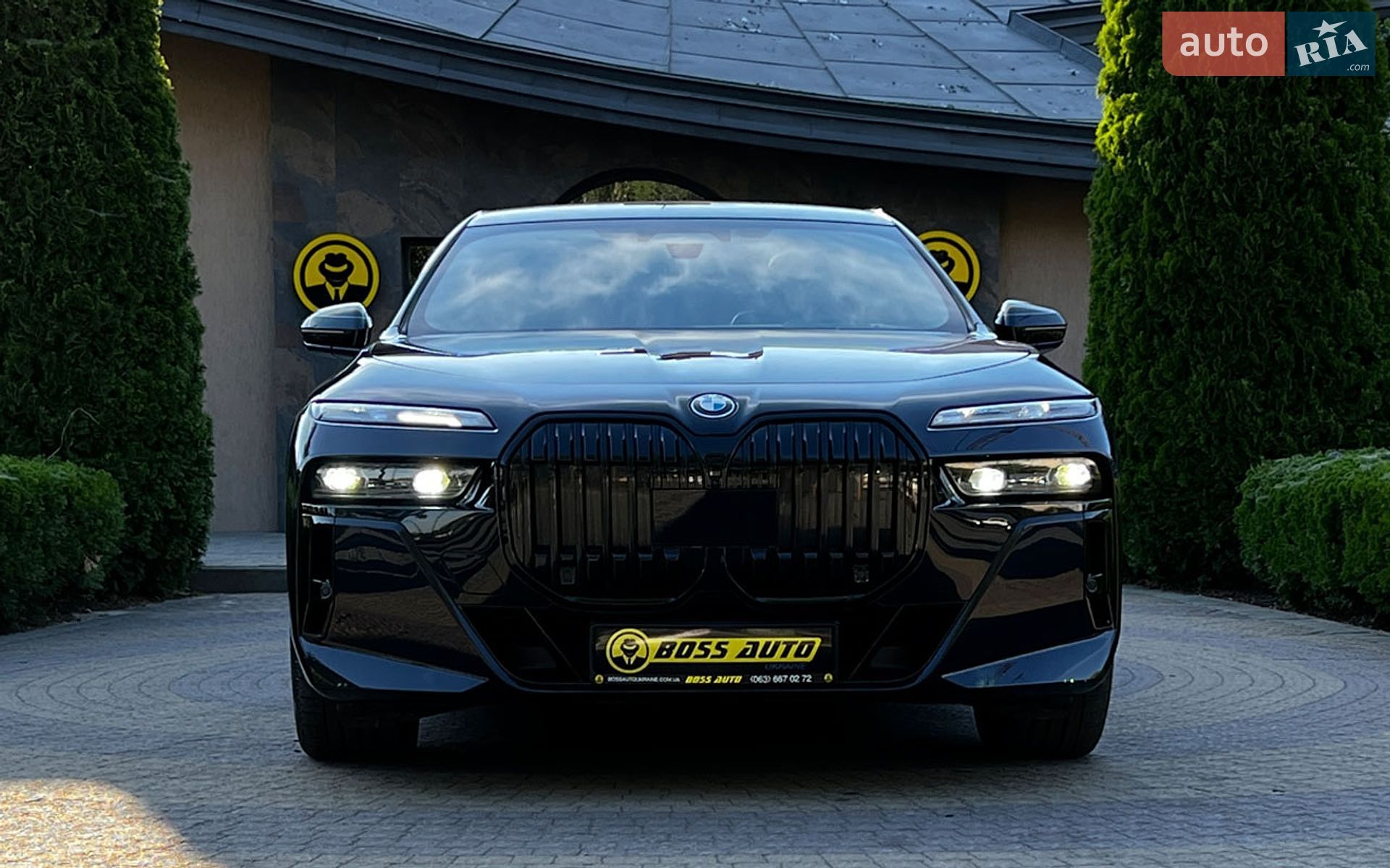 BMW i7 2023 VIN WBY53EJ09RCP29598 фото оголошення 2 з 30