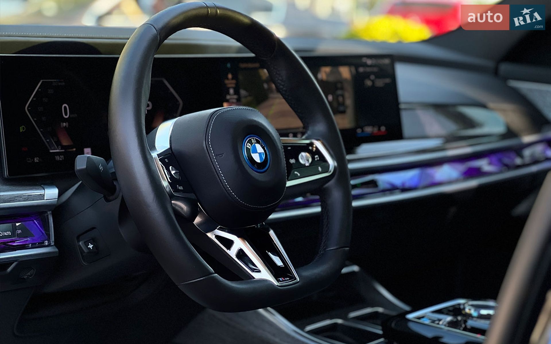 BMW i7 2023 VIN WBY53EJ09RCP29598 фото оголошення 12 з 30