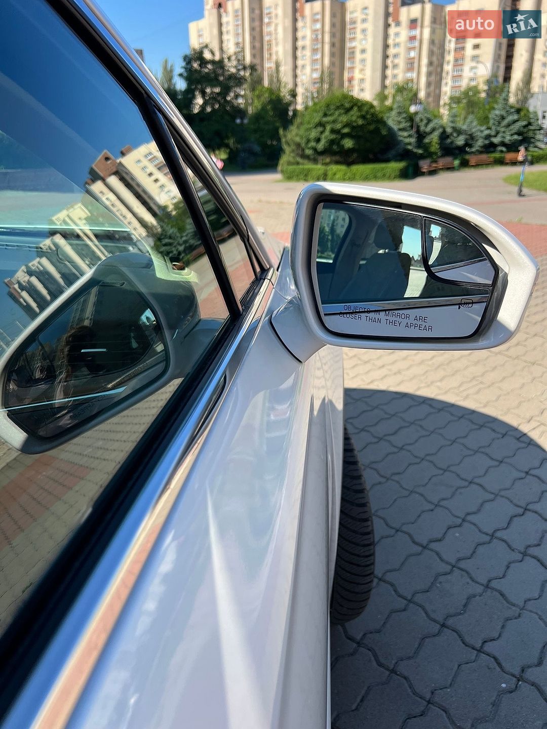 Lincoln MKC 2018 VIN 5LMCJ2D99KUL10053 фото оголошення 28 з 64
