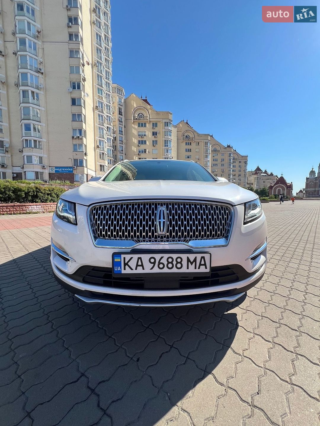 Lincoln MKC 2018 VIN 5LMCJ2D99KUL10053 фото оголошення 42 з 64