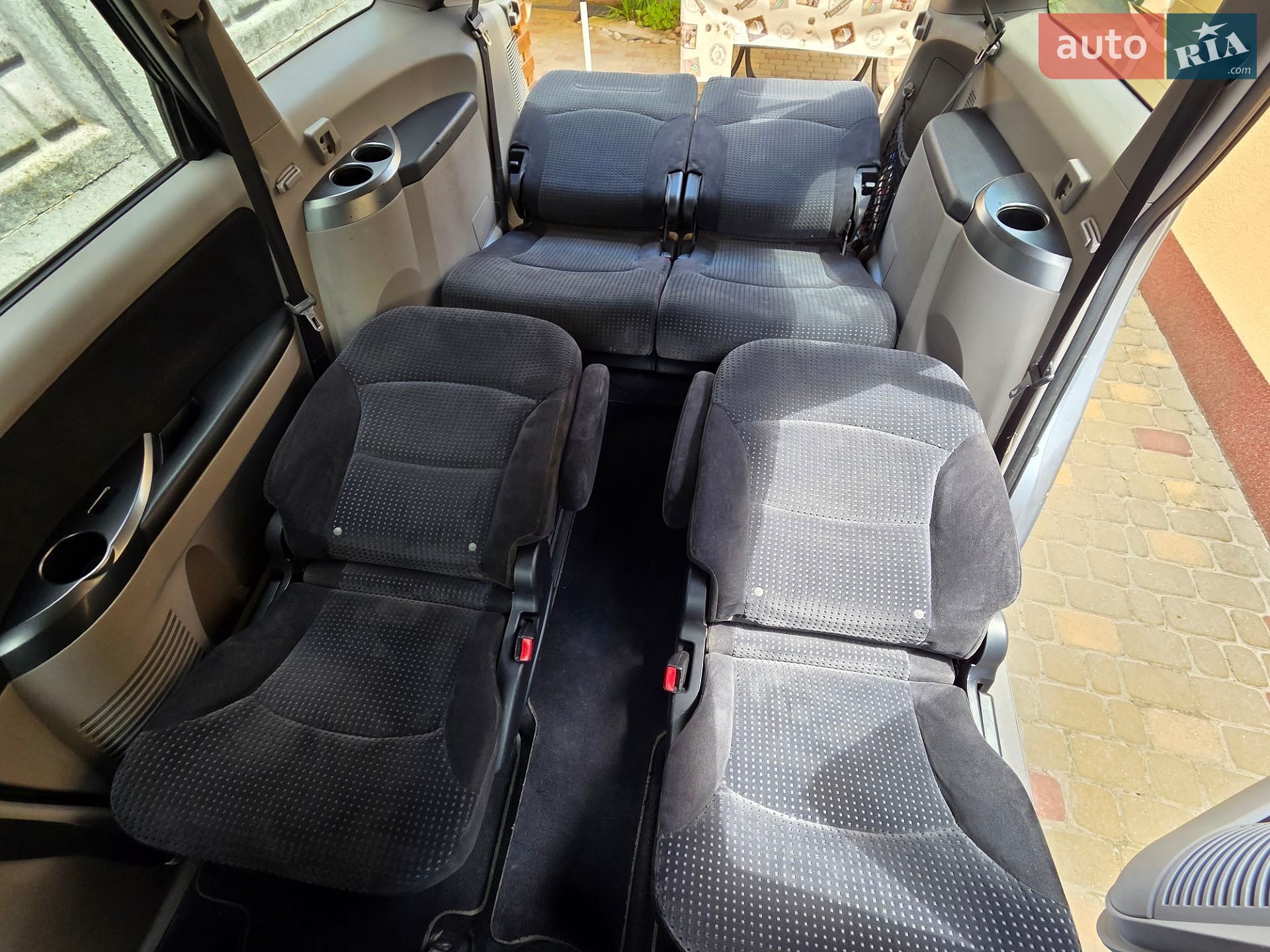 Mitsubishi Grandis 2006 VIN JMBLRNA4W6Z001272 фото оголошення 41 з 60
