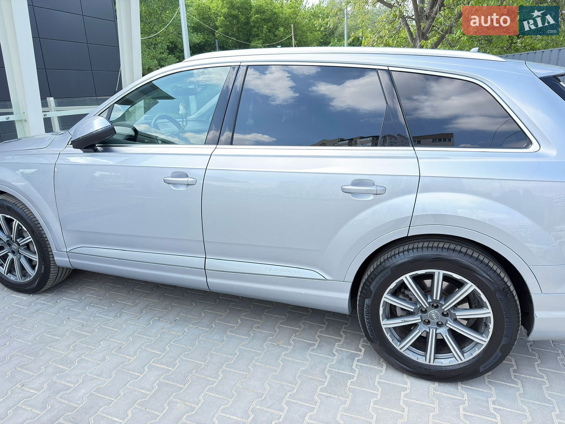 Audi Q7 2018 VIN WA1VAAF73JD031065 фото оголошення 33 з 50