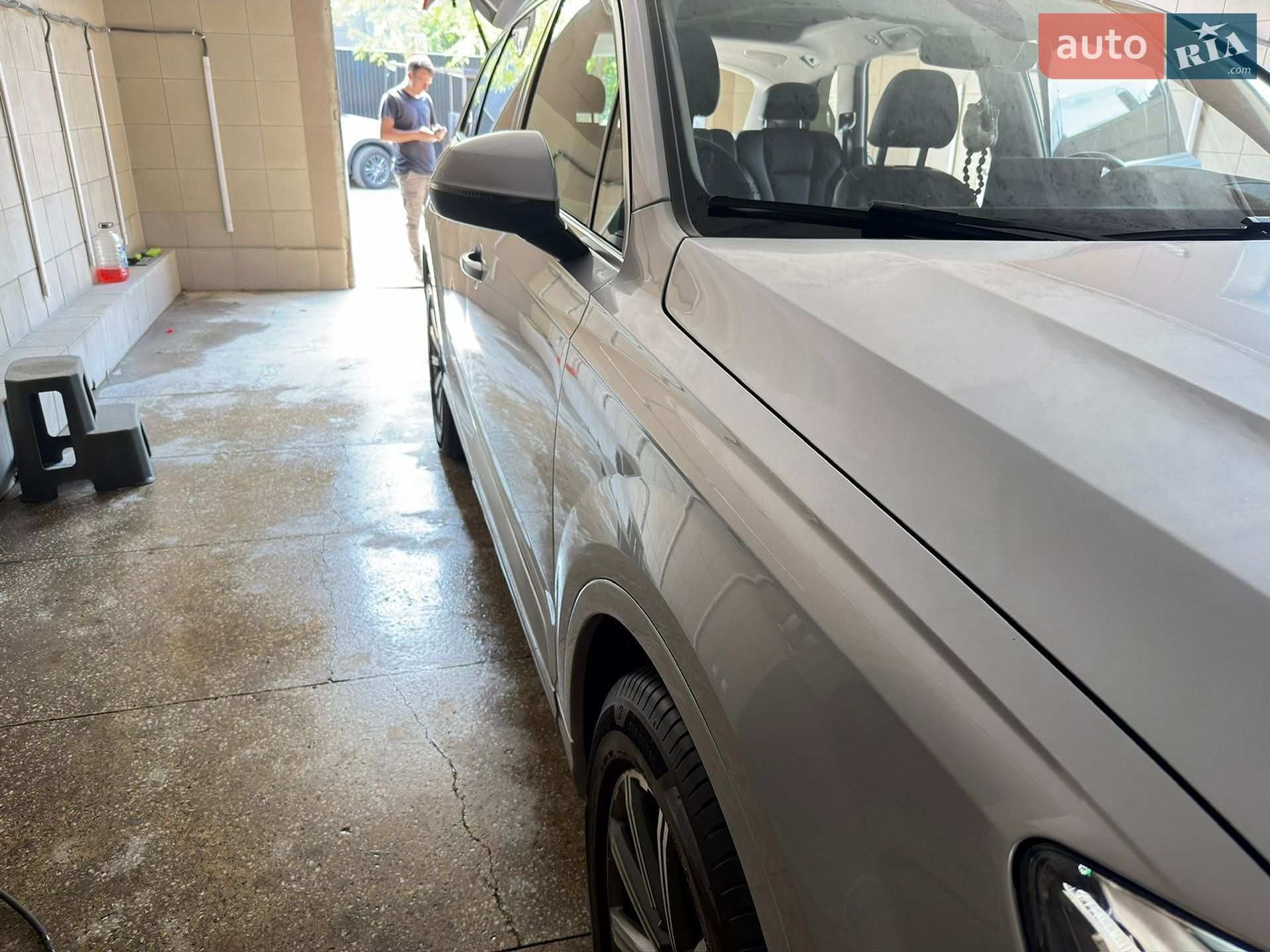 Audi Q7 2018 VIN WA1VAAF73JD031065 фото оголошення 38 з 50