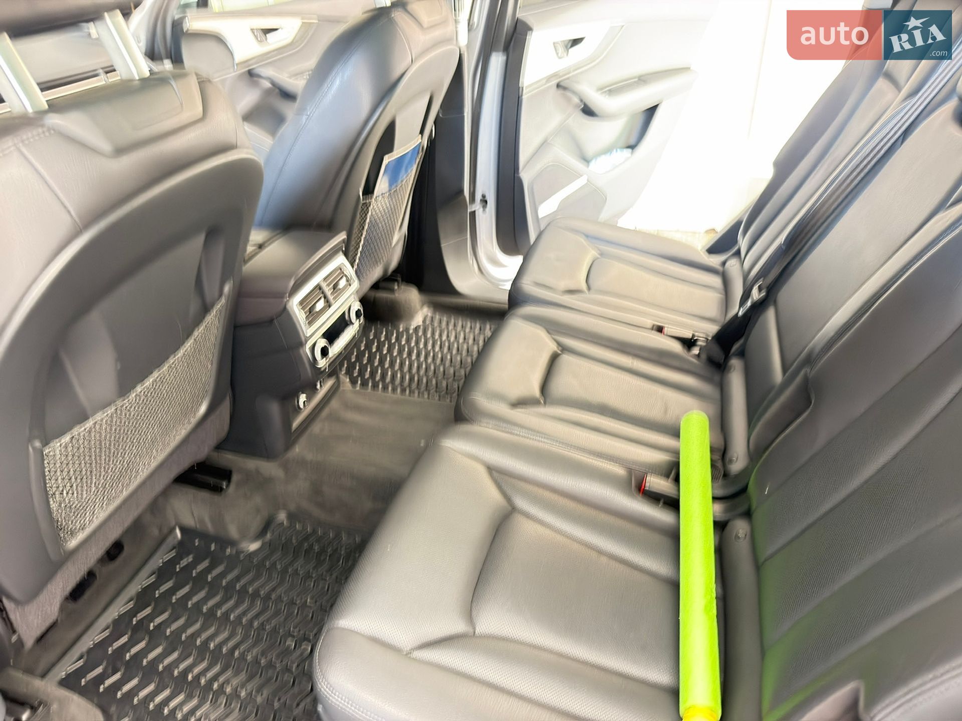 Audi Q7 2018 VIN WA1VAAF73JD031065 фото оголошення 45 з 50