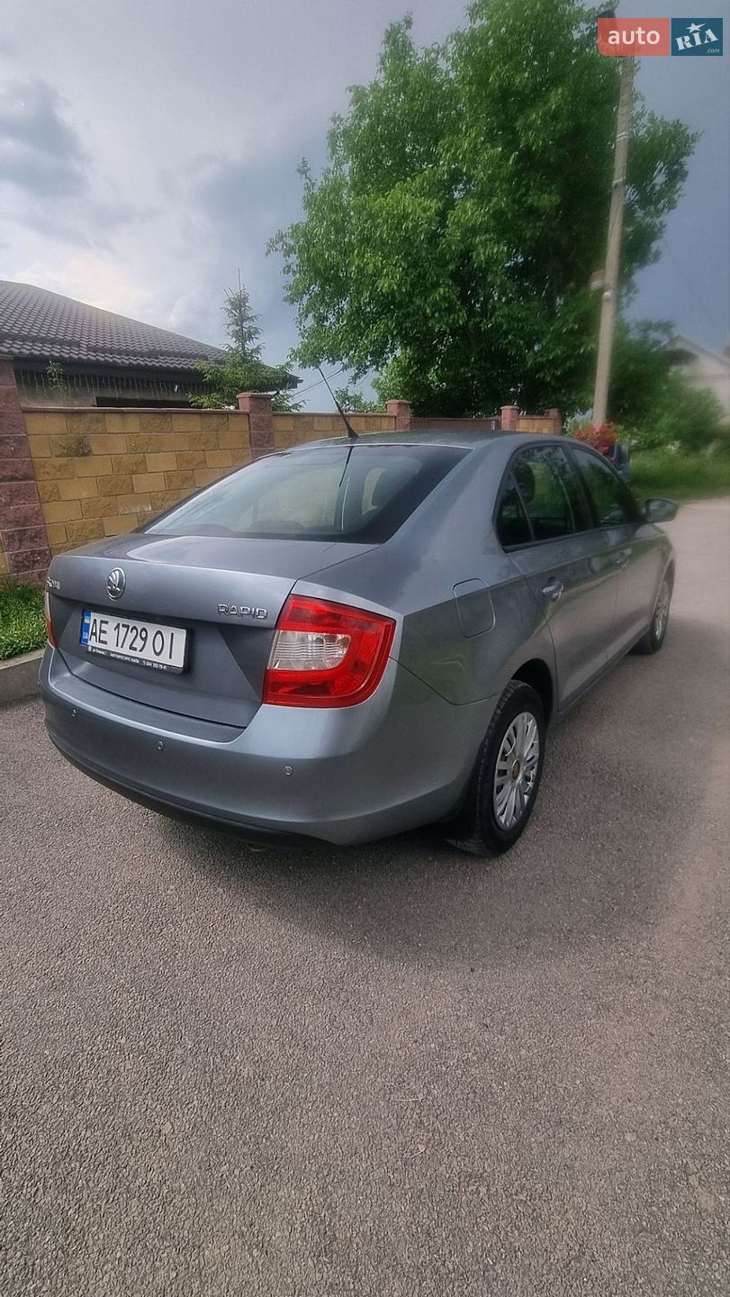 Skoda Rapid 2013 VIN TMBAD4NH9DB100784 фото оголошення 10 з 27