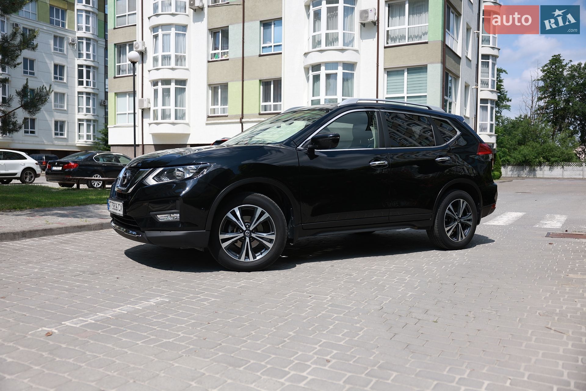 Nissan X-Trail 2019 VIN JN1TANT32U0100569 фото оголошення 2 з 37