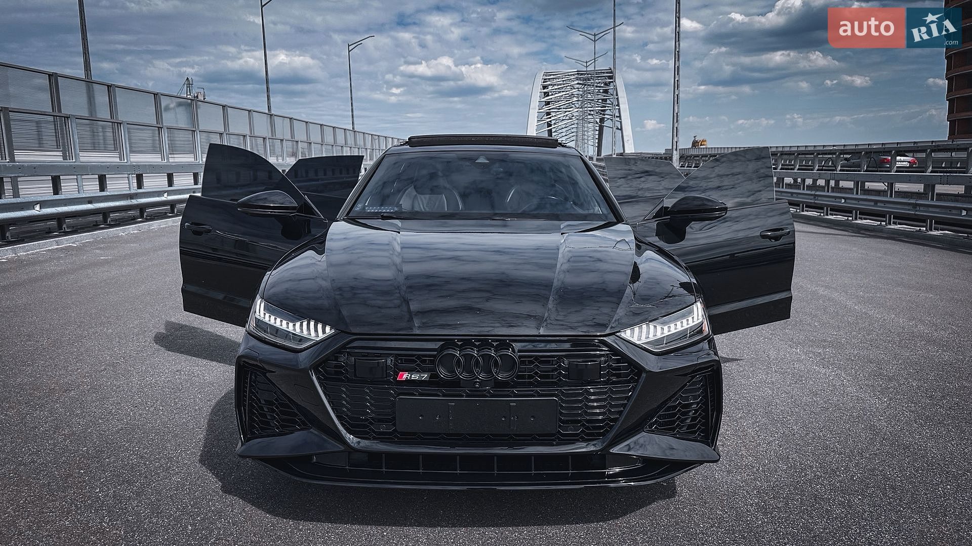 Audi S7 Sportback 2019 VIN WAUPFAF23LN017116 фото оголошення 5 з 26