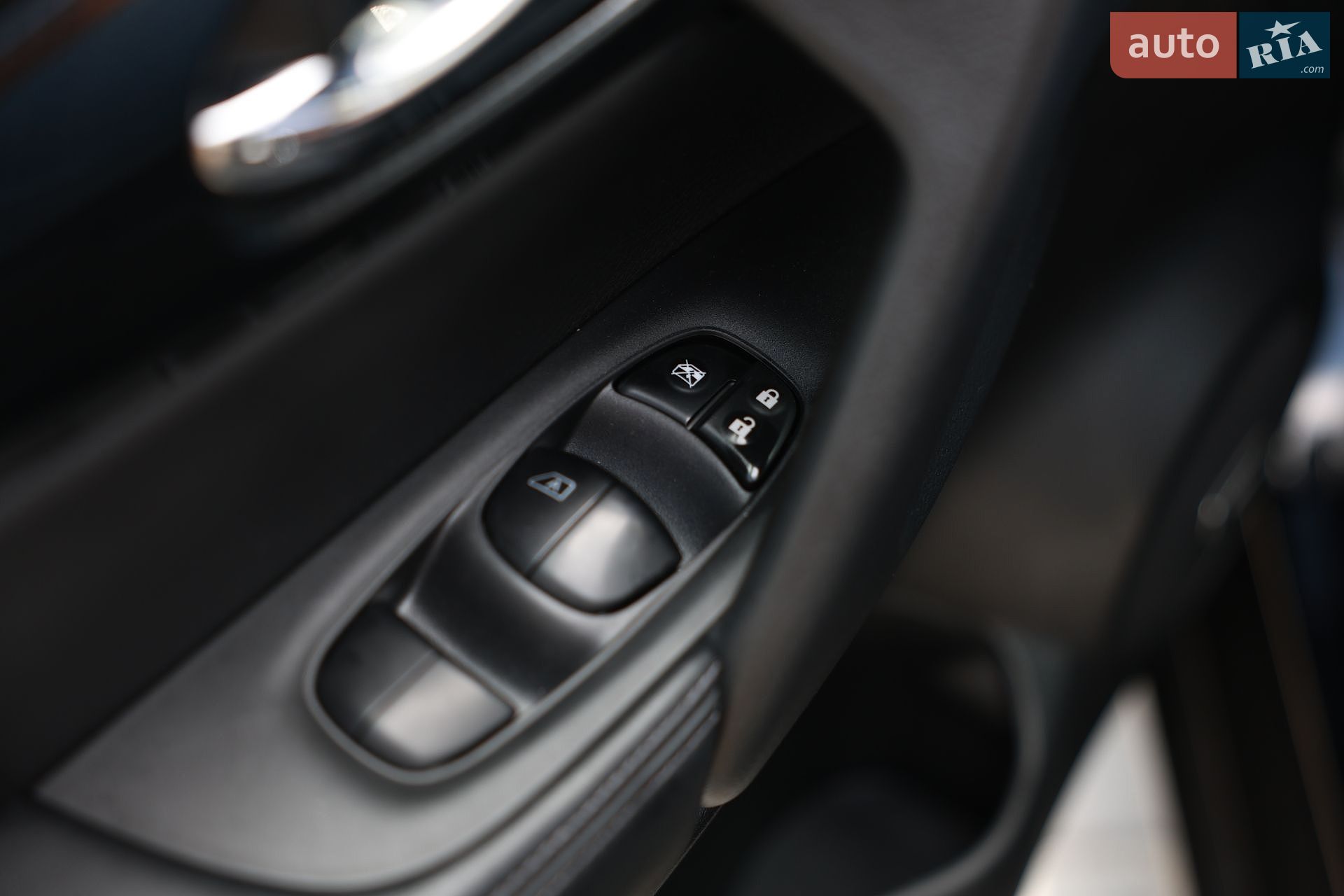 Nissan X-Trail 2019 VIN JN1TANT32U0100569 фото оголошення 33 з 37