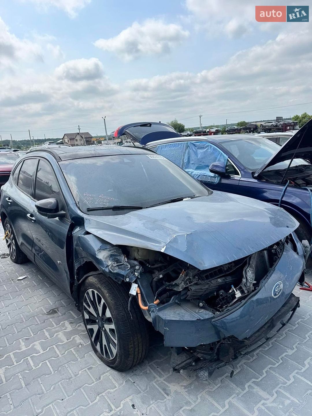Ford Escape 2020 VIN 1FMCU0BZ2LUC00447 фото оголошення 14 з 19