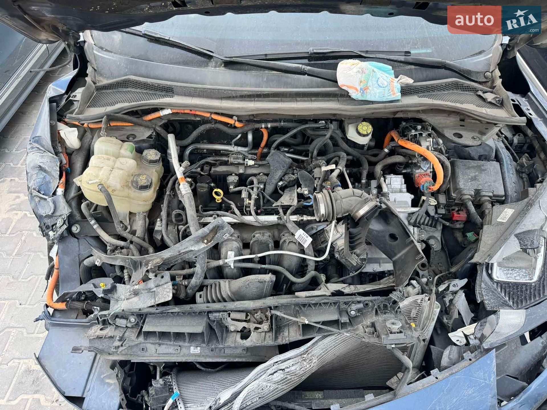 Ford Escape 2020 VIN 1FMCU0BZ2LUC00447 фото оголошення 16 з 19