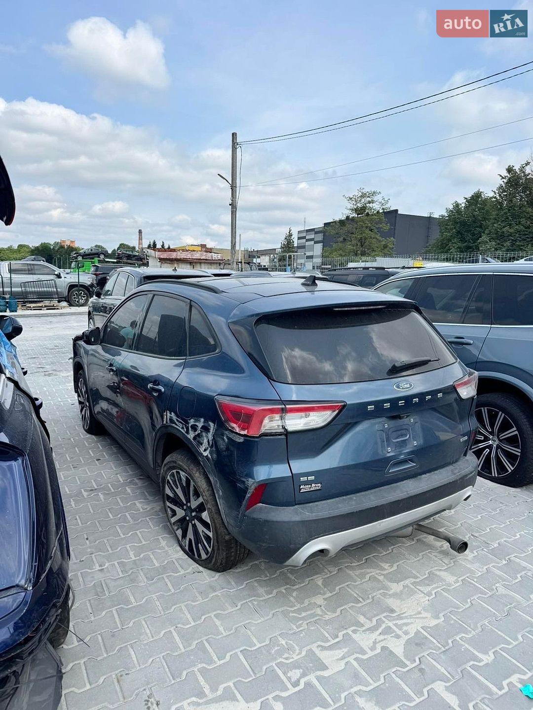 Ford Escape 2020 VIN 1FMCU0BZ2LUC00447 фото оголошення 18 з 19