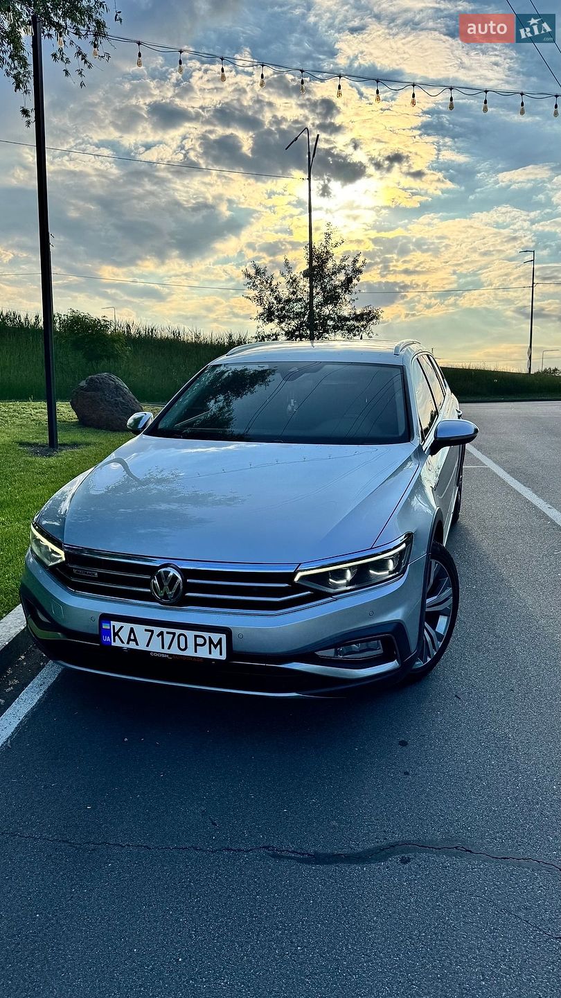 Volkswagen Passat Alltrack 2019 VIN WVWZZZ3CZLE043541 фото оголошення 2 з 36