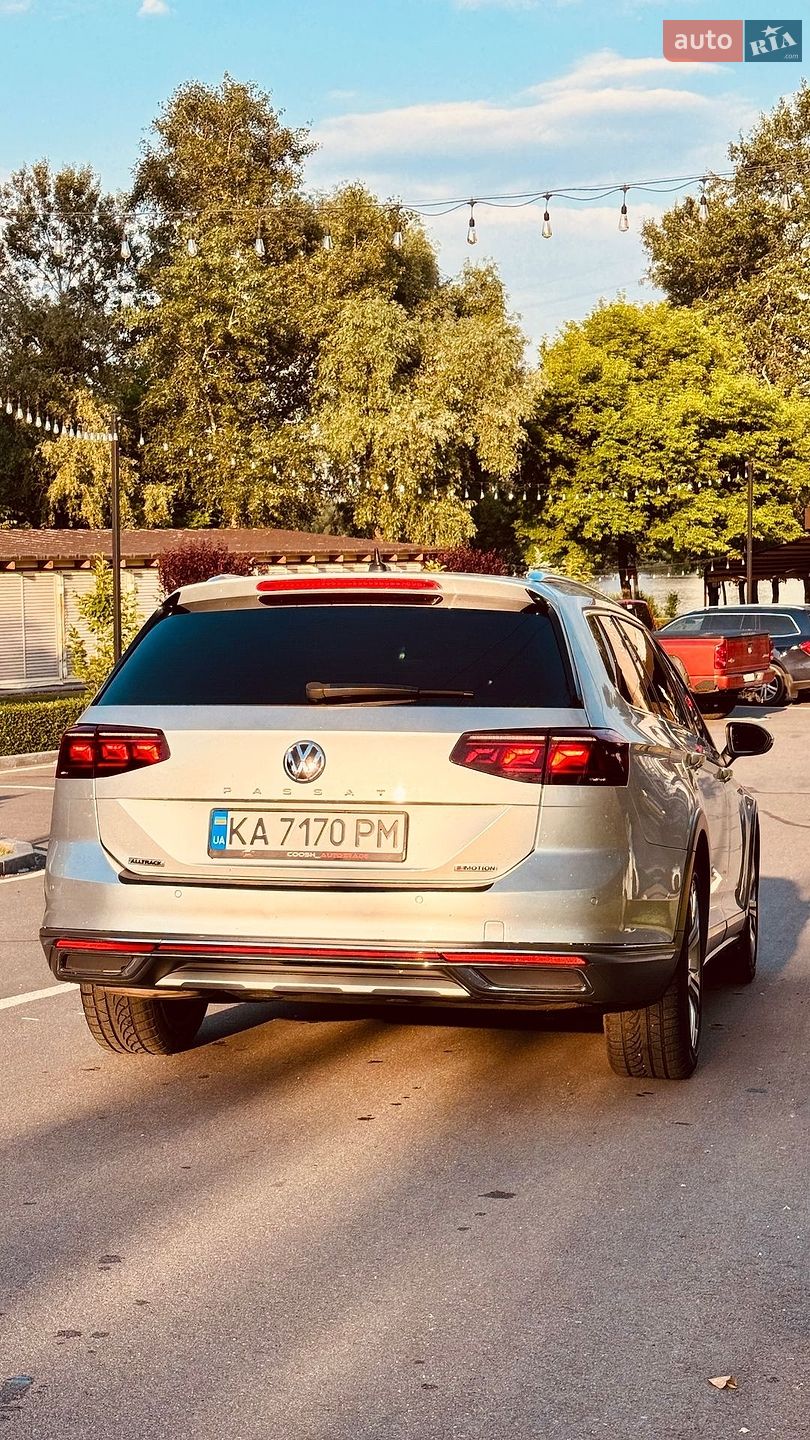 Volkswagen Passat Alltrack 2019 VIN WVWZZZ3CZLE043541 фото оголошення 11 з 36