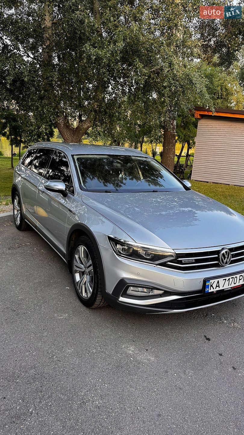 Volkswagen Passat Alltrack 2019 VIN WVWZZZ3CZLE043541 фото оголошення 17 з 36