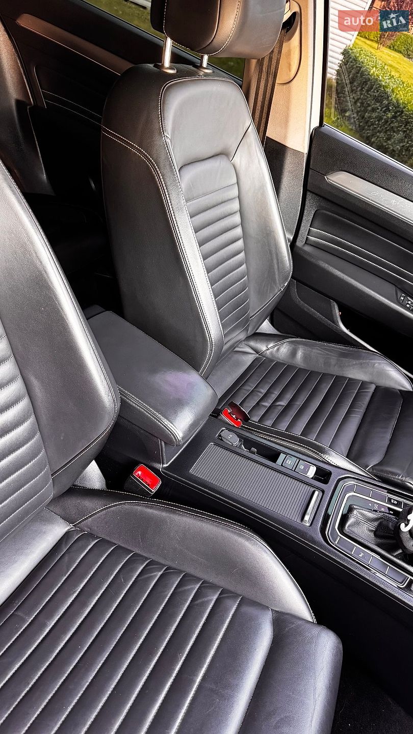 Volkswagen Passat Alltrack 2019 VIN WVWZZZ3CZLE043541 фото оголошення 22 з 36
