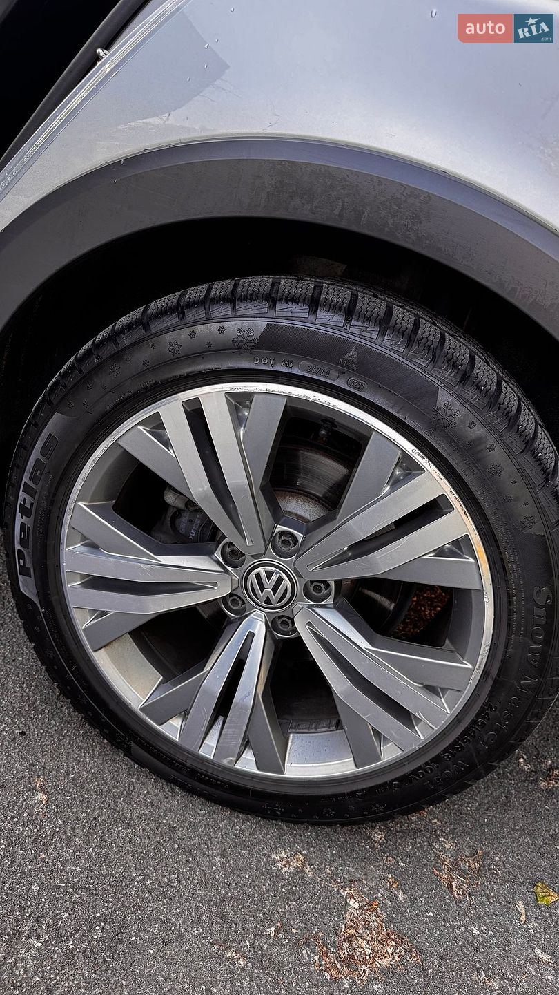 Volkswagen Passat Alltrack 2019 VIN WVWZZZ3CZLE043541 фото оголошення 31 з 36