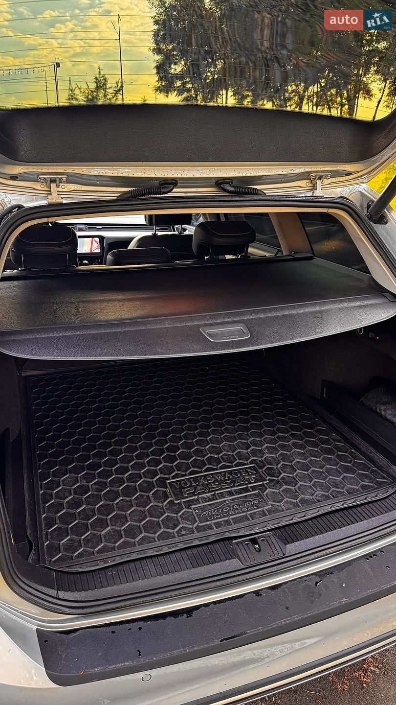 Volkswagen Passat Alltrack 2019 VIN WVWZZZ3CZLE043541 фото оголошення 34 з 36