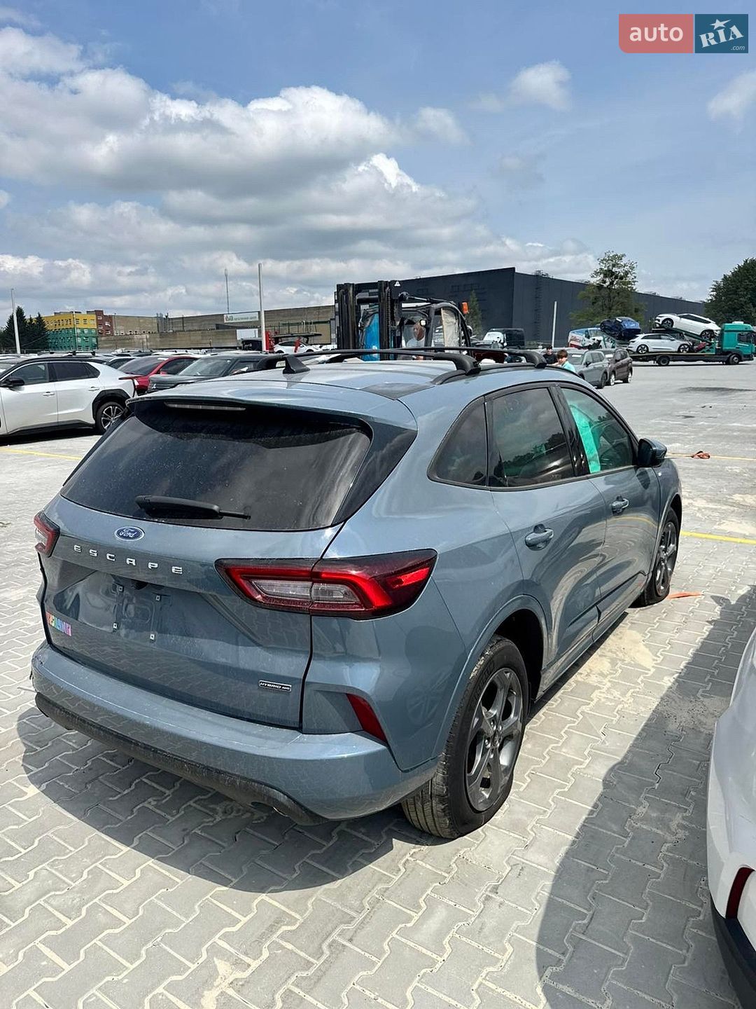 Ford Escape 2023 VIN 1FMCU9NZ5PUA48539 фото оголошення 2 з 17