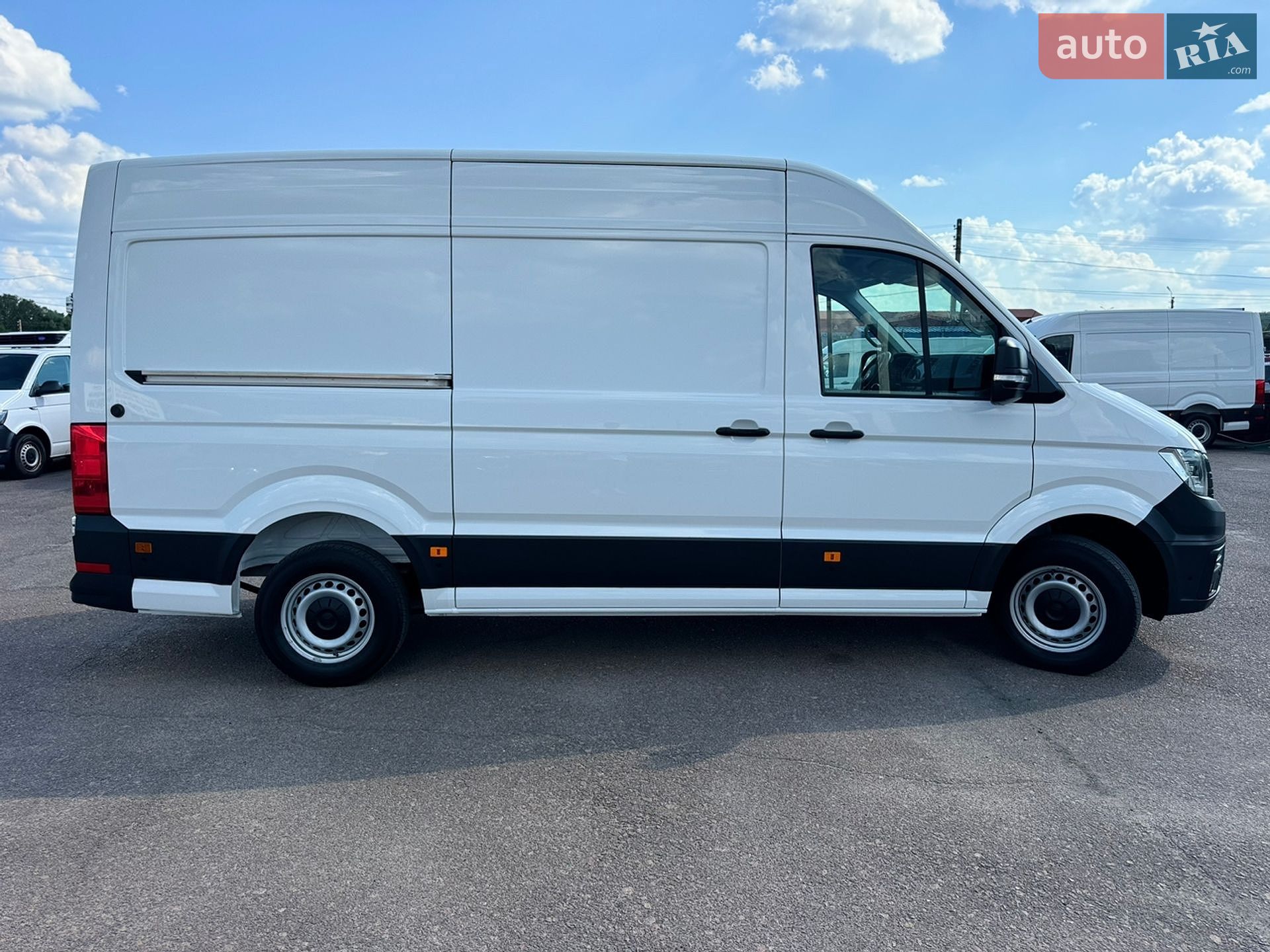 Volkswagen Crafter 2023 VIN WV1ZZZSY8P9059040 фото оголошення 14 з 110
