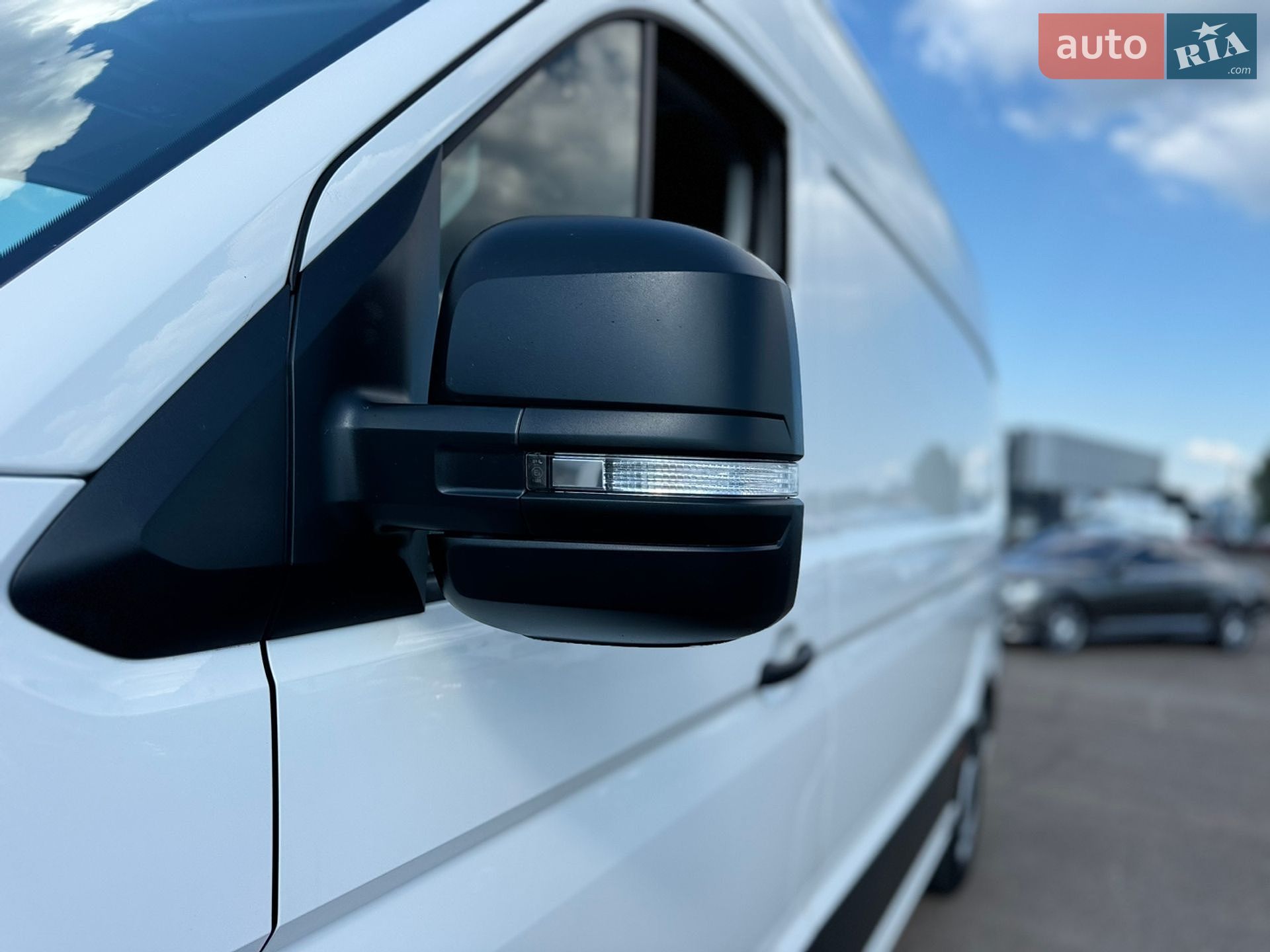 Volkswagen Crafter 2023 VIN WV1ZZZSY8P9059040 фото оголошення 29 з 110