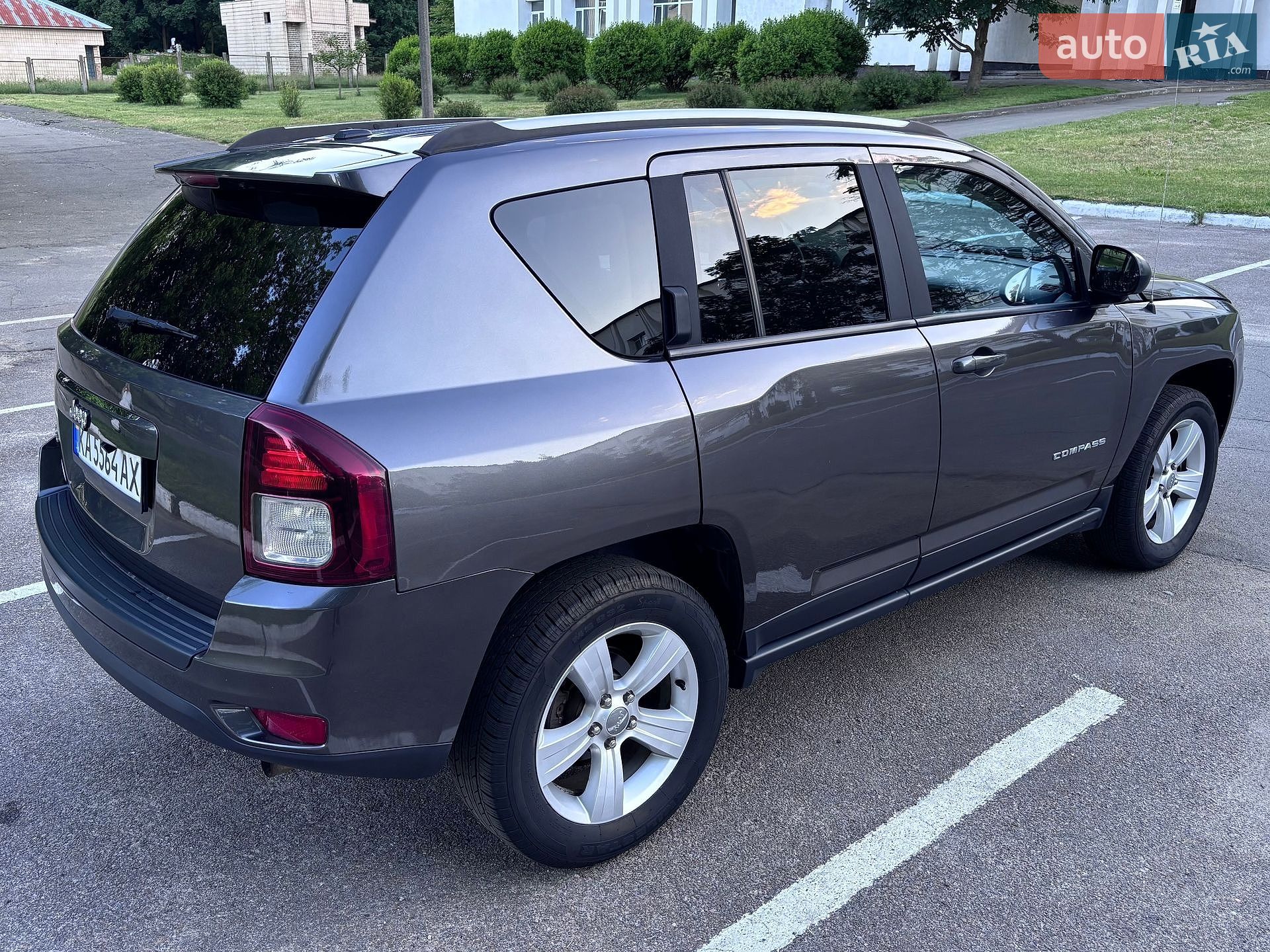 Jeep Compass 2016 VIN 1C4NJDBB6GD714341 фото оголошення 3 з 11