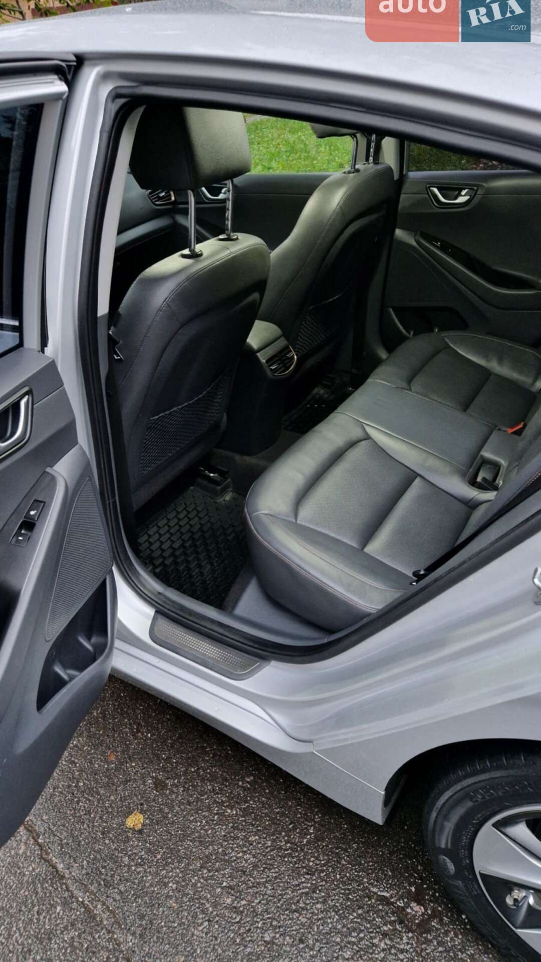 Hyundai Ioniq 2018 VIN KMHC851HFKU039776 фото оголошення 9 з 23
