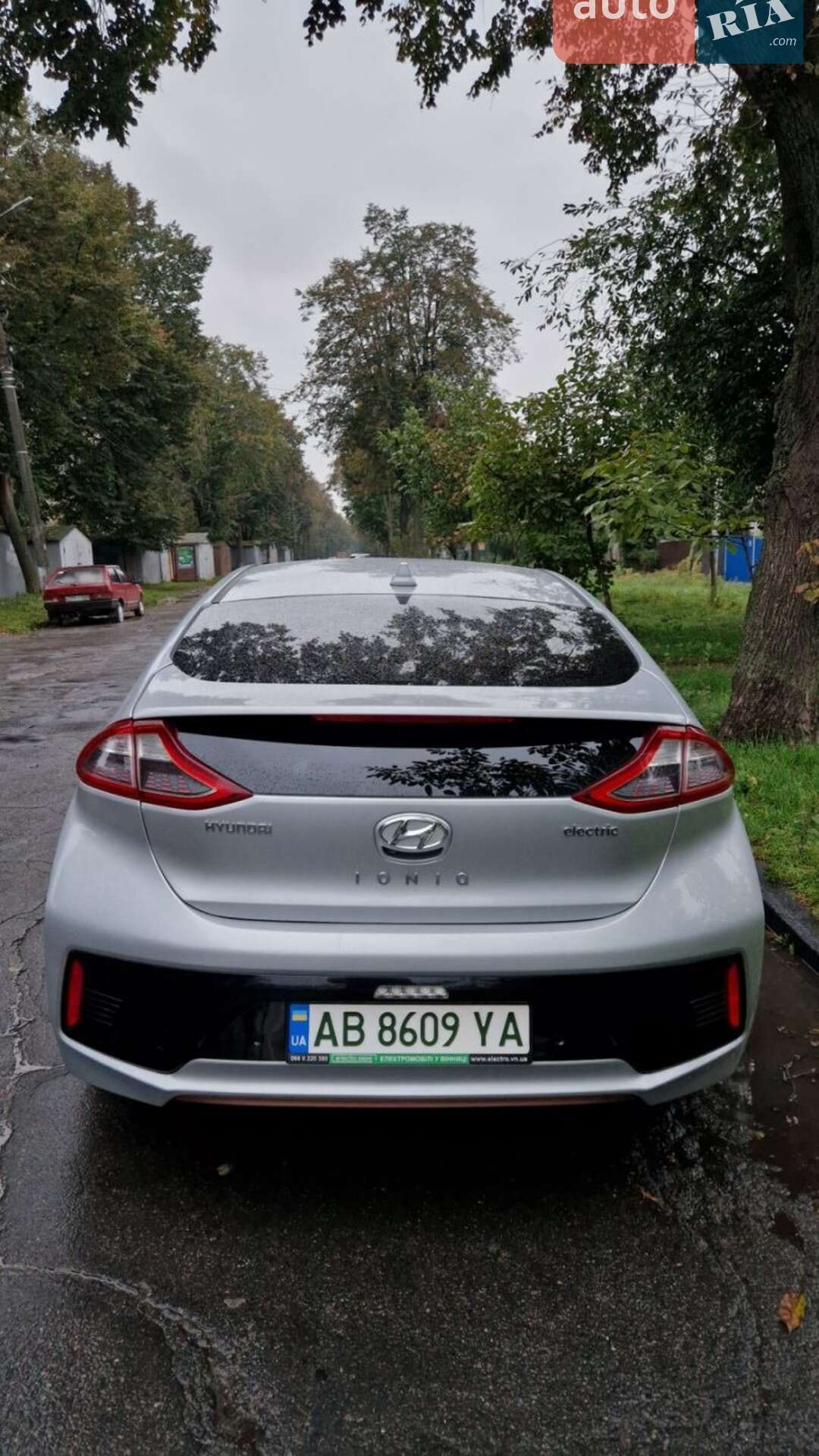 Hyundai Ioniq 2018 VIN KMHC851HFKU039776 фото оголошення 8 з 23